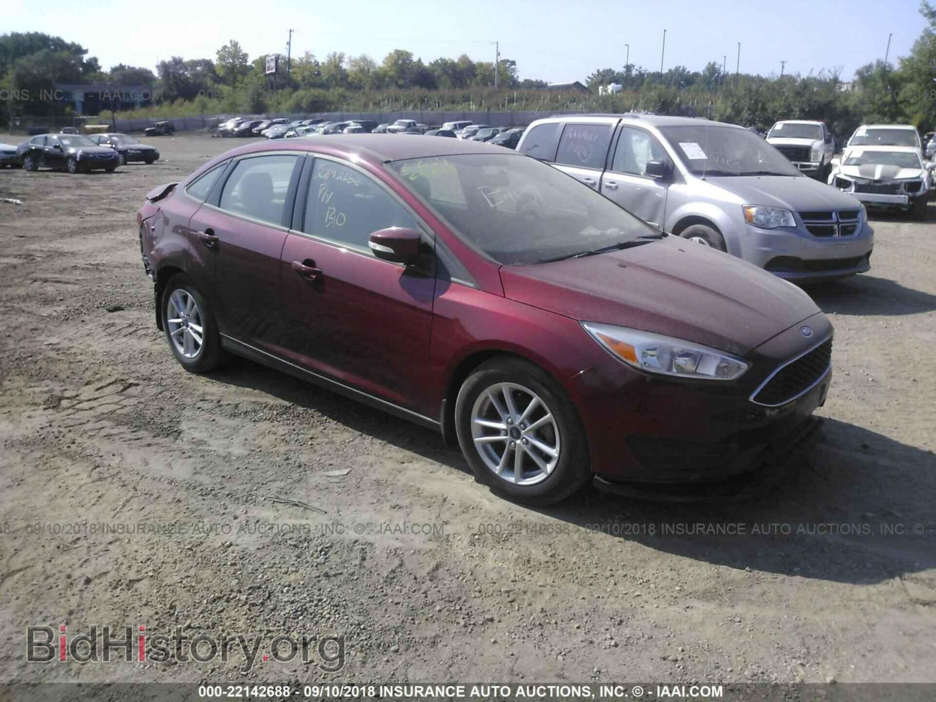 Фотография 1FADP3F23GL209092 - Ford Focus 2016