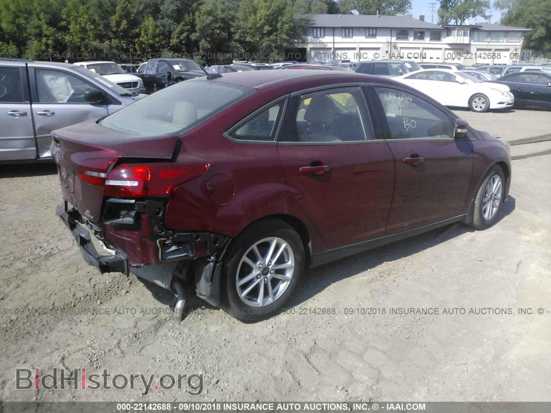 2016 Ford Focus - VIN: 1FADP3F23GL209092 - Фото 4
