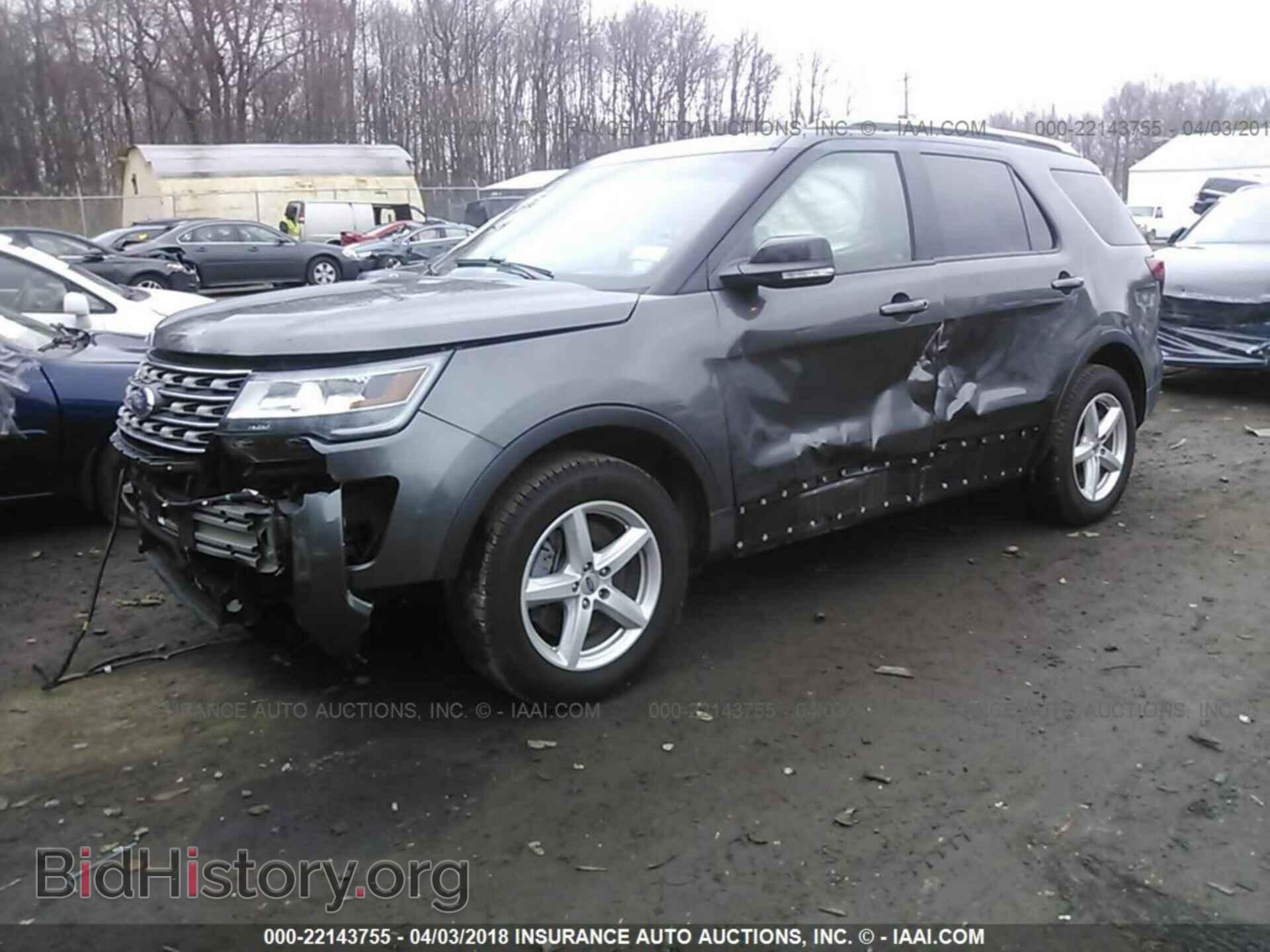2016 Ford Explorer - VIN: 1FM5K8D86GGB00924 - Photo 2