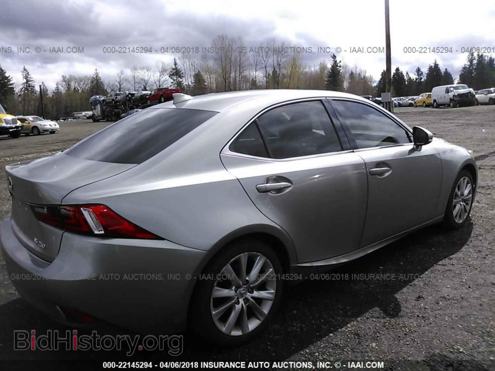 2014 Lexus Is - VIN: JTHBF1D26E5015104 - Photo 4