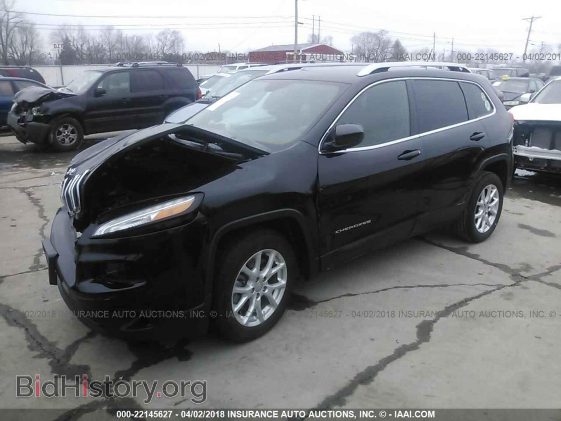 2014 Jeep Cherokee - VIN: 1C4PJLCB4EW122939 - Photo 2
