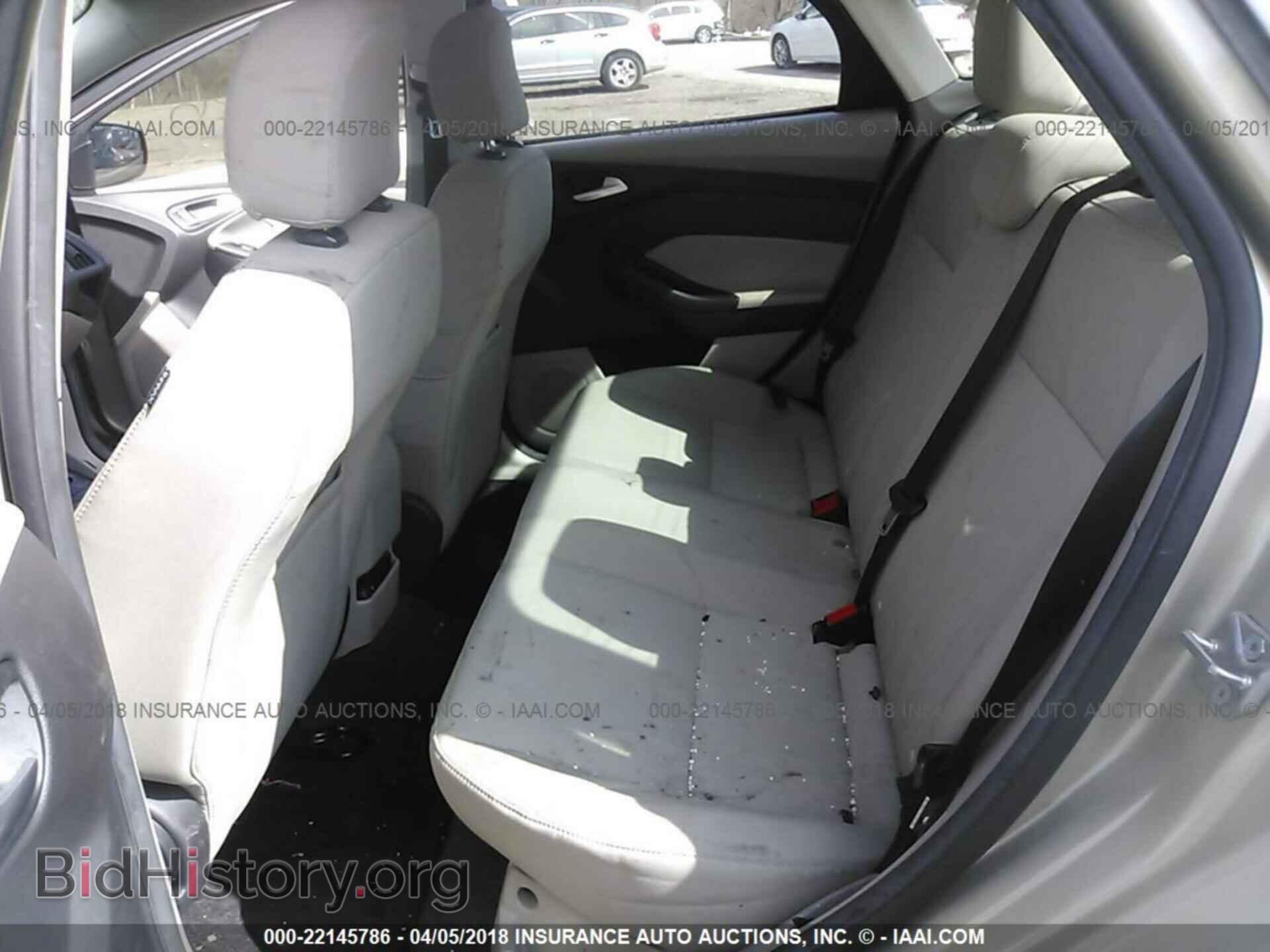 2017 Ford Focus - VIN: 1FADP3F24HL202203 - Фото 8