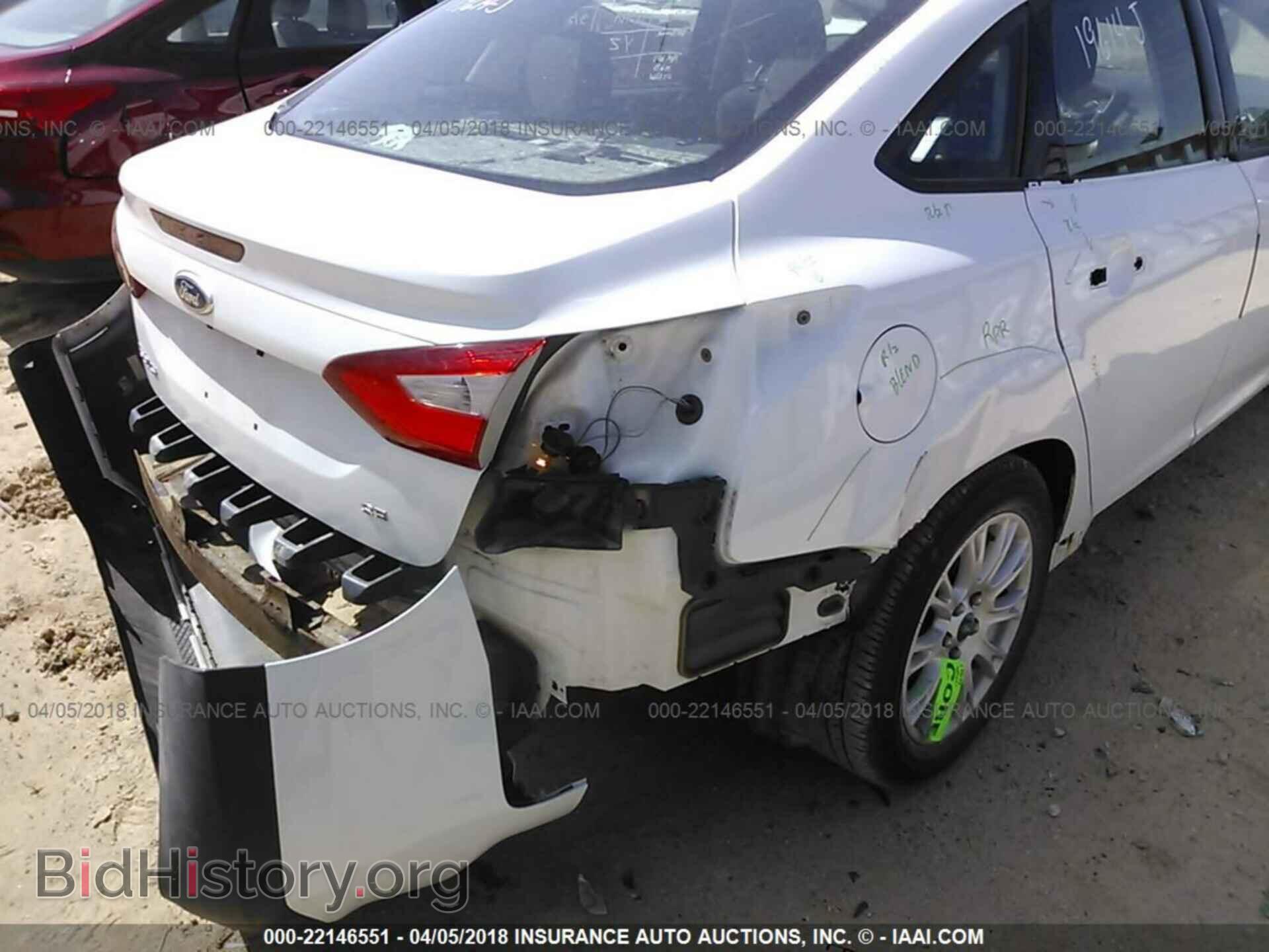 2012 Ford Focus - VIN: 1FAHP3F28CL178806 - Фото 6