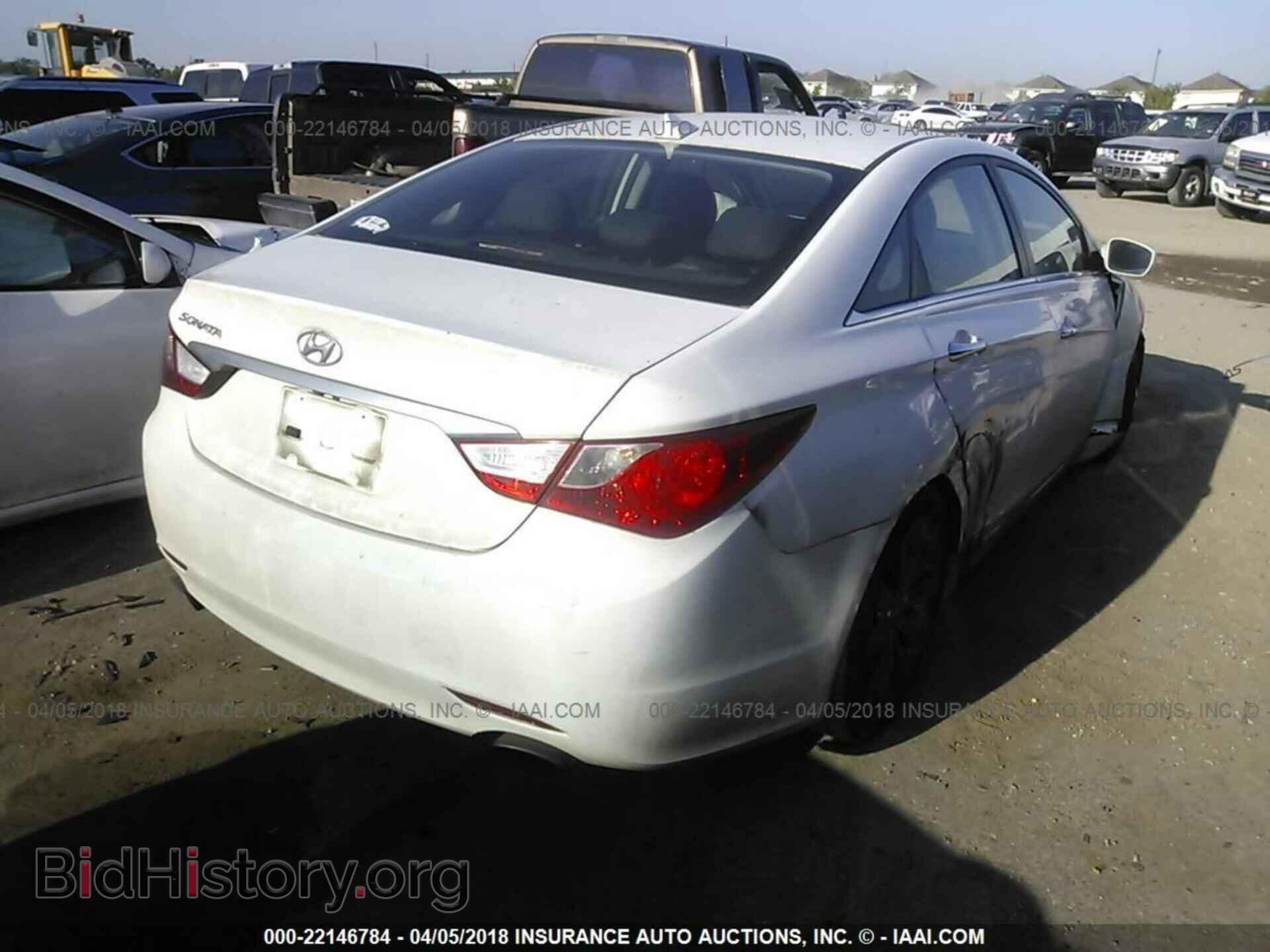 2012 Hyundai Sonata - VIN: 5NPEC4AC0CH376458 - Фото 4