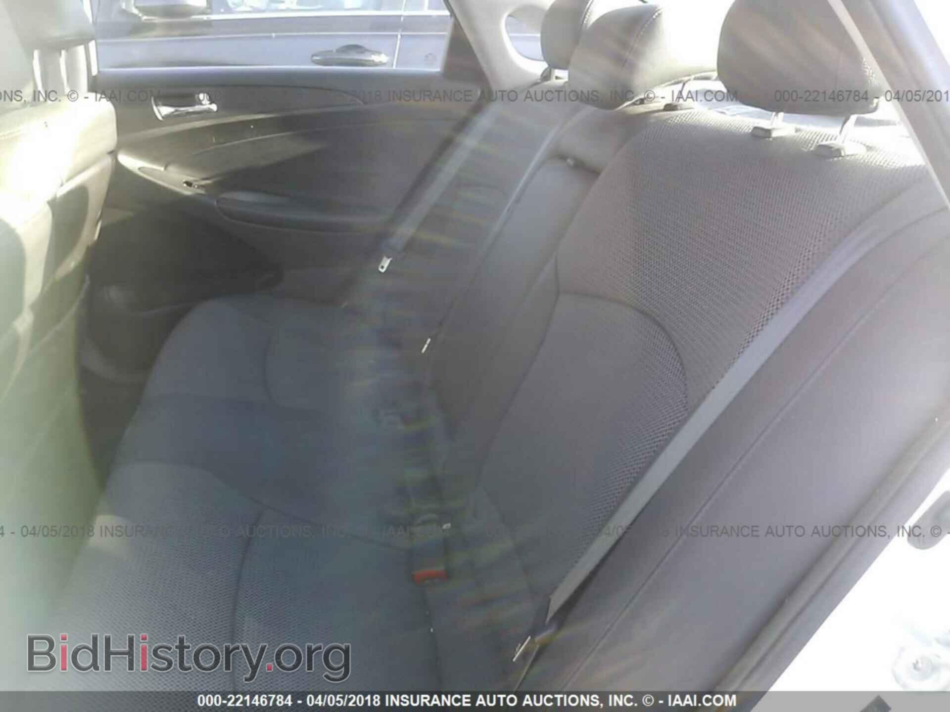 2012 Hyundai Sonata - VIN: 5NPEC4AC0CH376458 - Фото 8