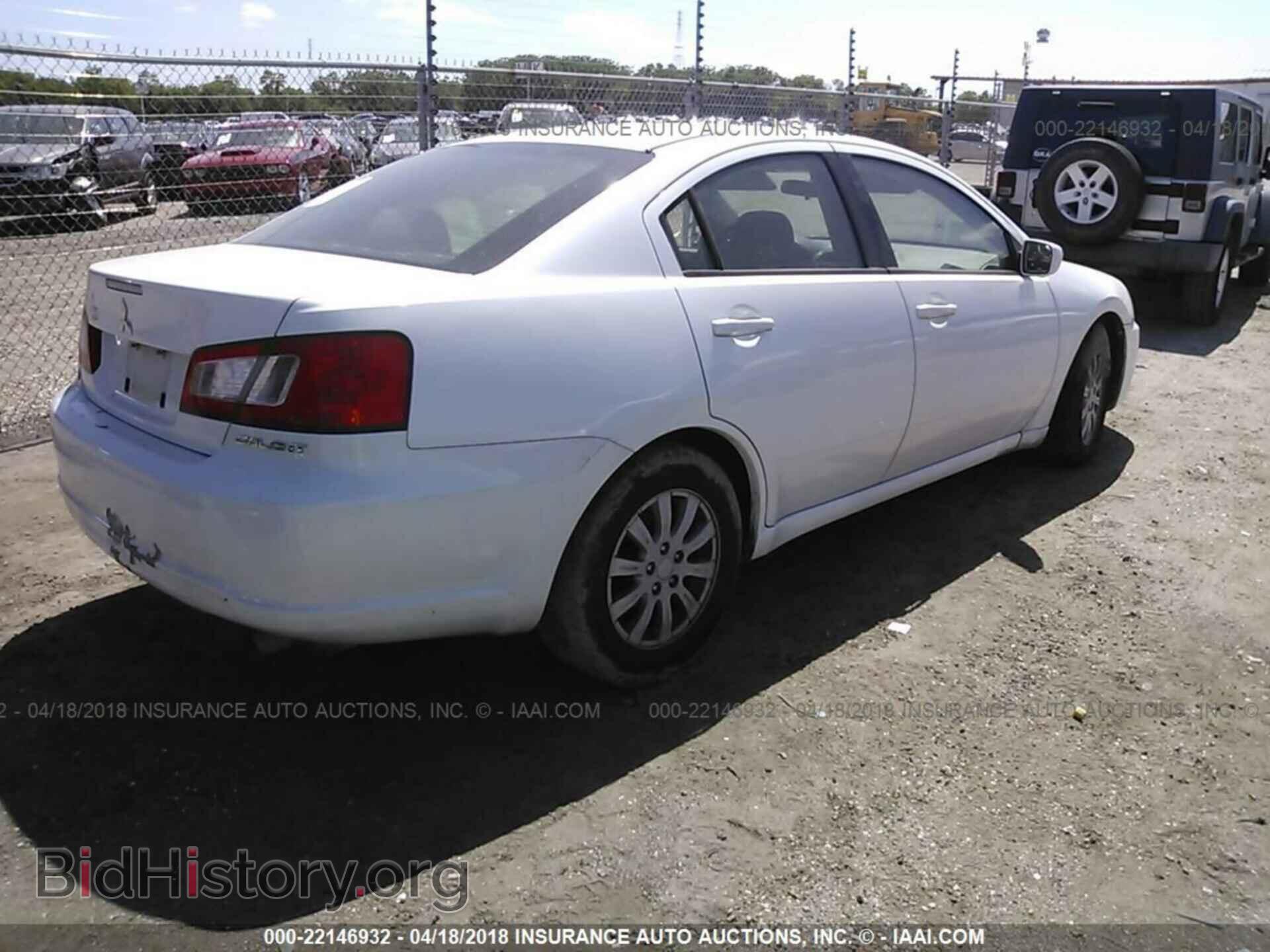 2011 Mitsubishi Galant - VIN: 4A32B2FF0BE011769 - Фото 4
