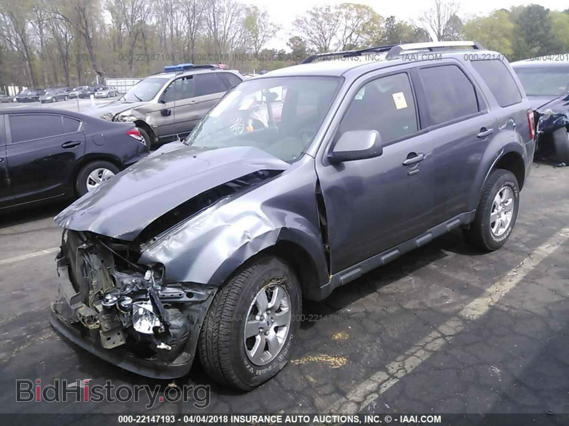 2011 Ford Escape - VIN: 1FMCU0E72BKA03962 - Photo 2