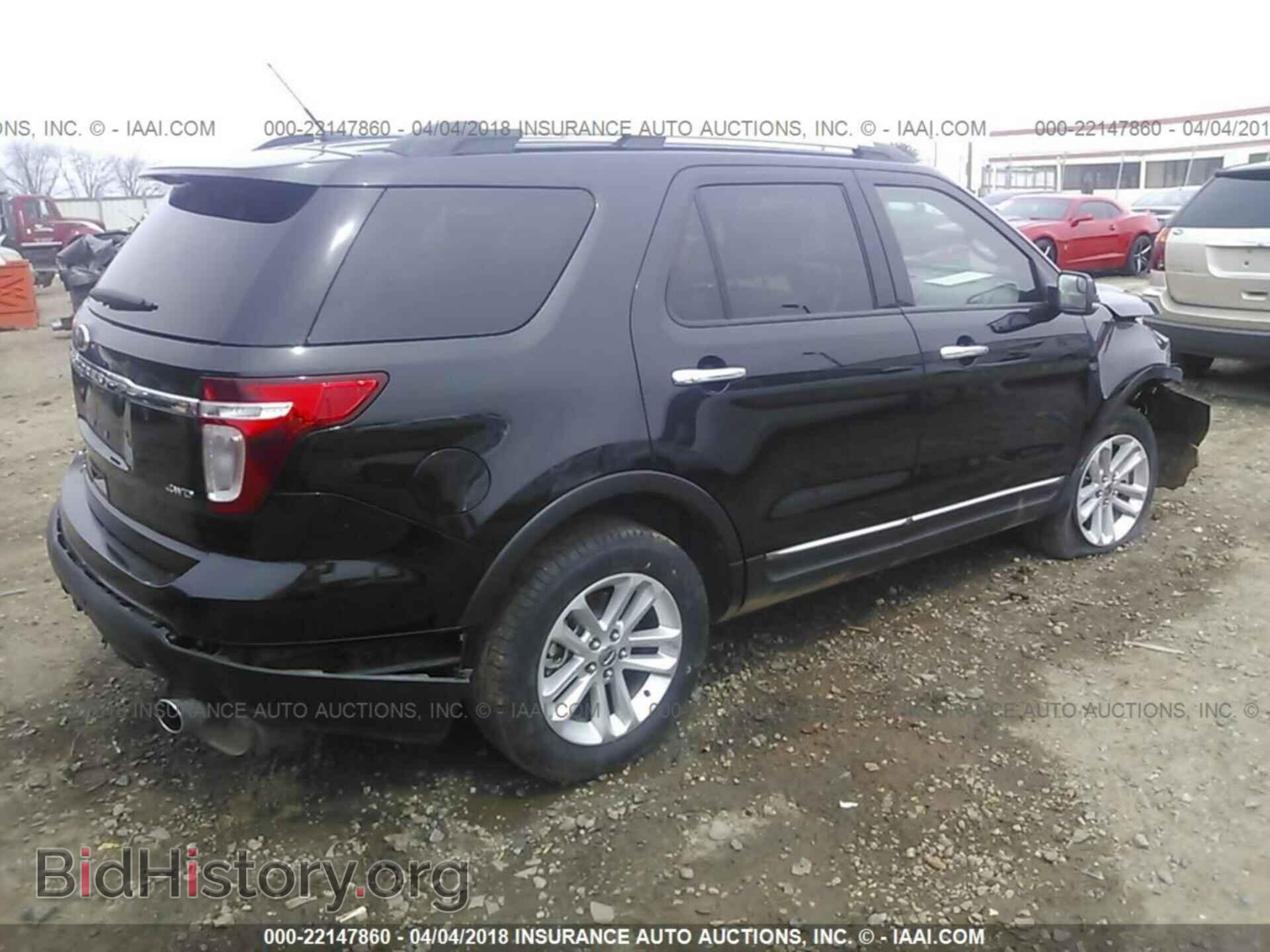 2011 Ford Explorer - VIN: 1FMHK8D82BGA09008 - Фото 4