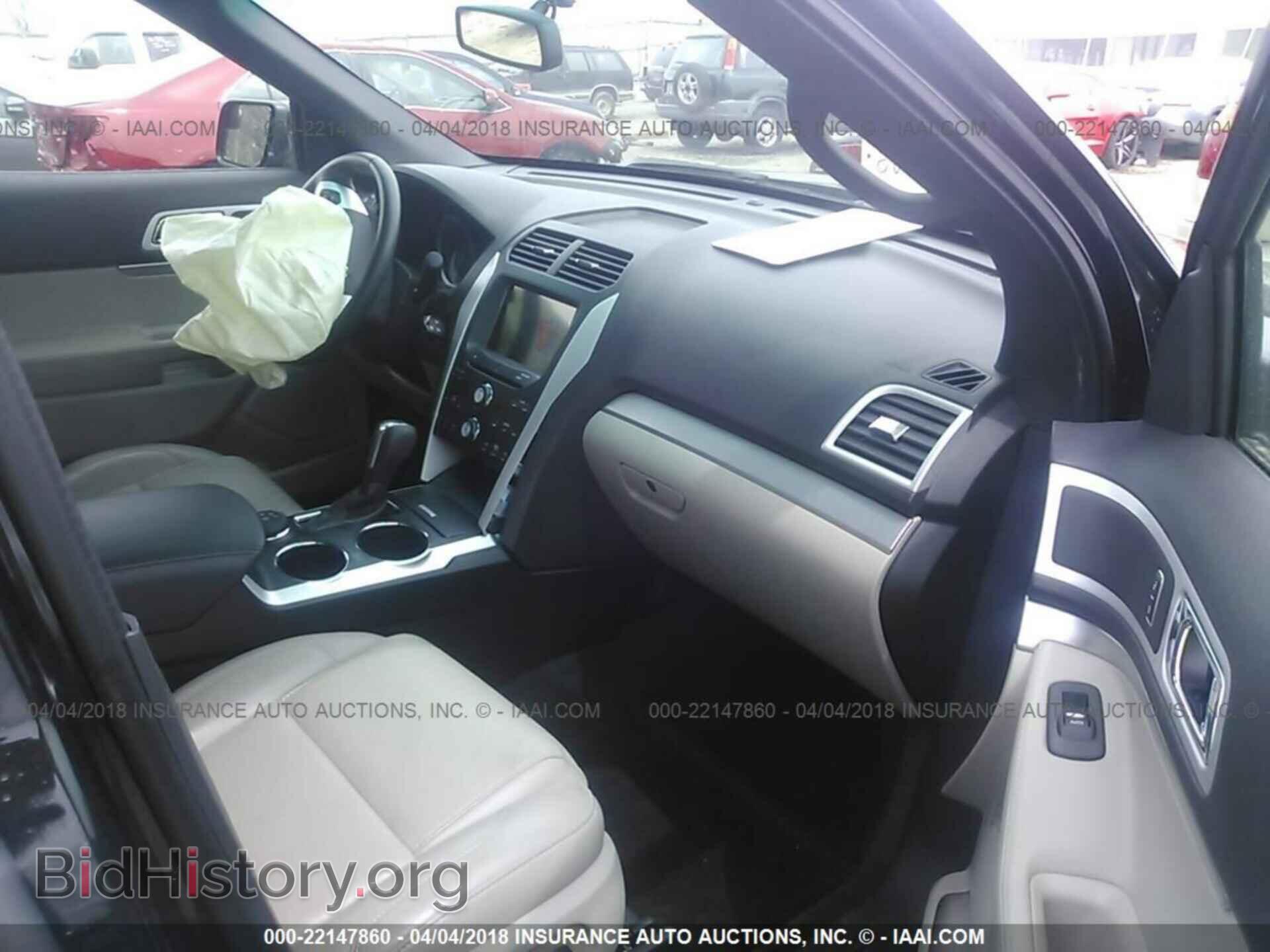2011 Ford Explorer - VIN: 1FMHK8D82BGA09008 - Фото 5
