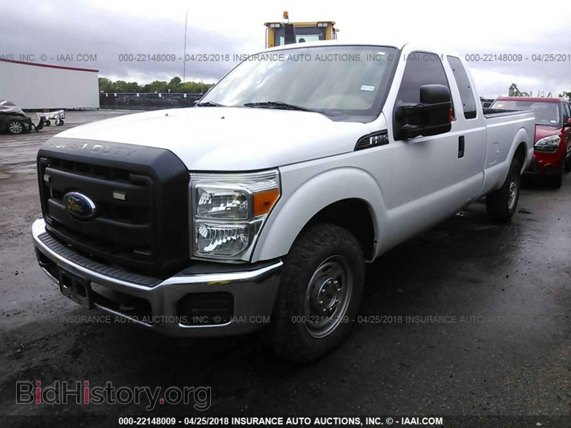 2012 Ford F250 - VIN: 1FT7X2A63CED21496 - Фото 2