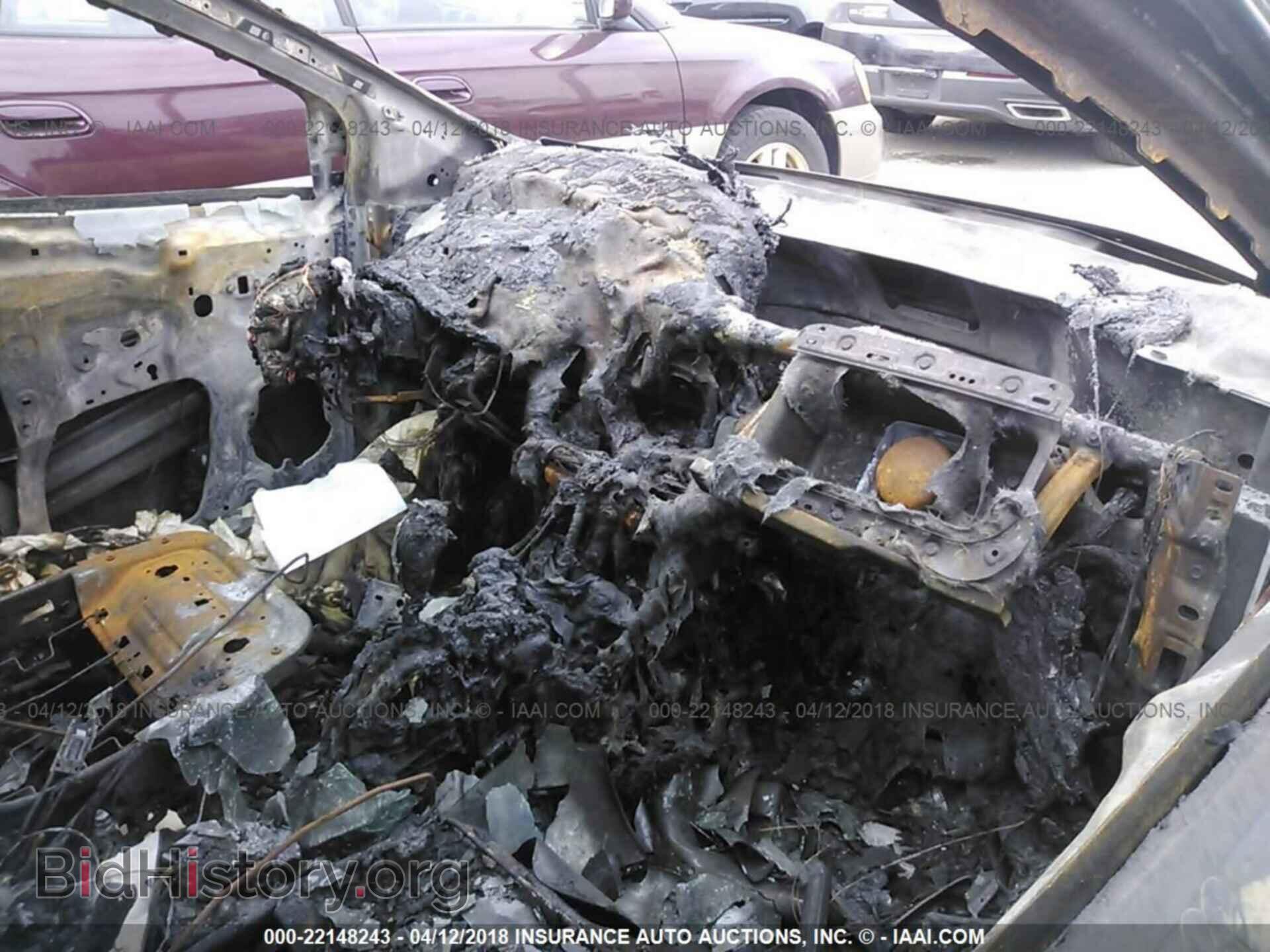 2012 Ford Focus - VIN: 1FAHP3F22CL392674 - Photo 5