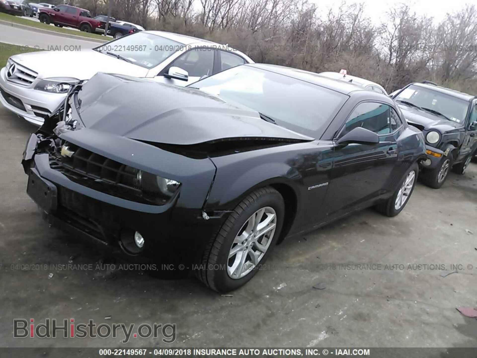 2013 Chevrolet Camaro - VIN: 2G1FB1E30D9227741 - Фото 2