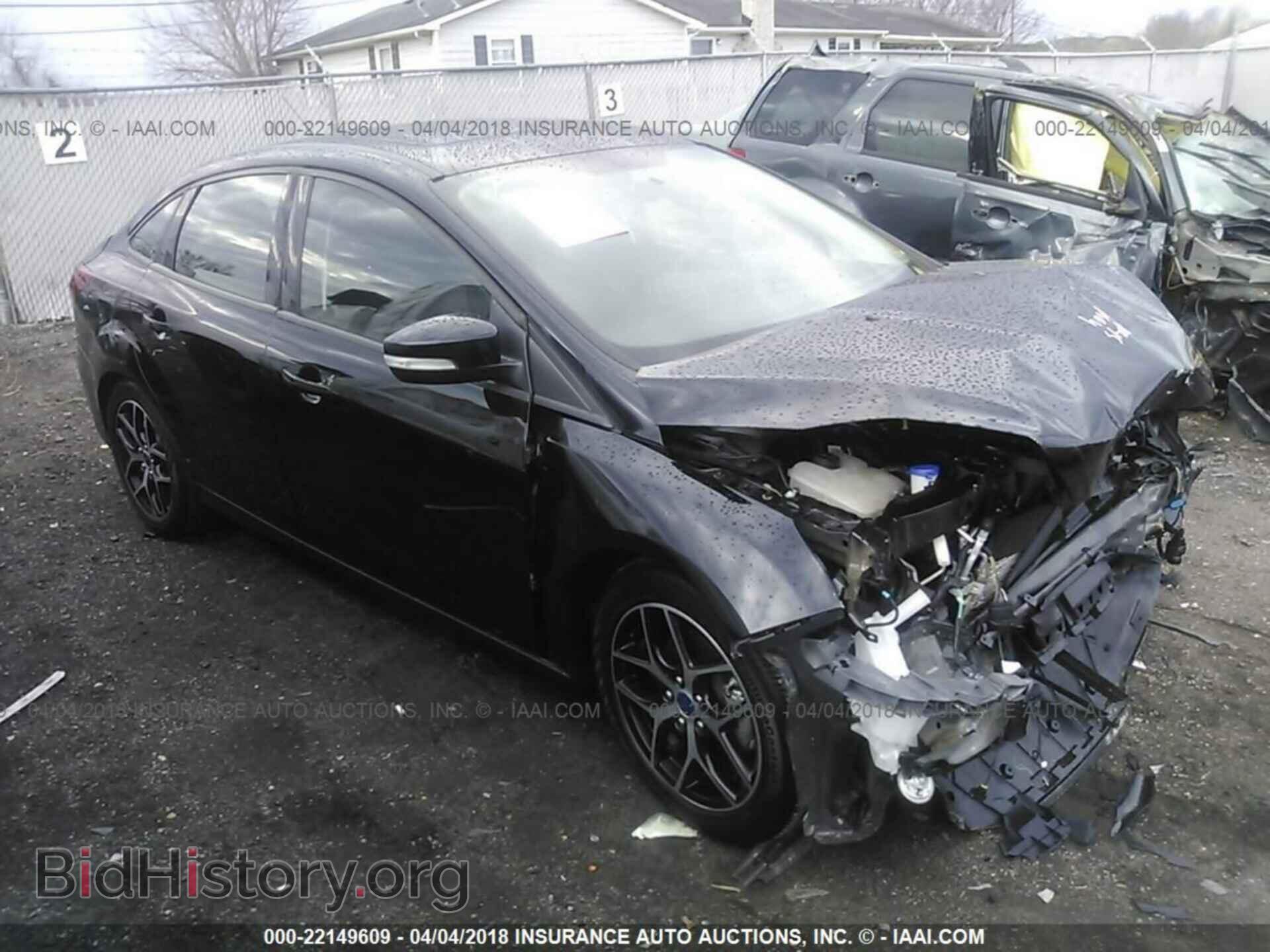 Photo 1FADP3H22HL306587 - Ford Focus 2017