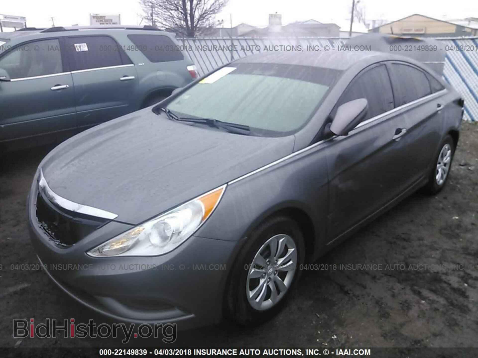 2012 Hyundai Sonata - VIN: 5NPEB4AC8CH328614 - Фото 2
