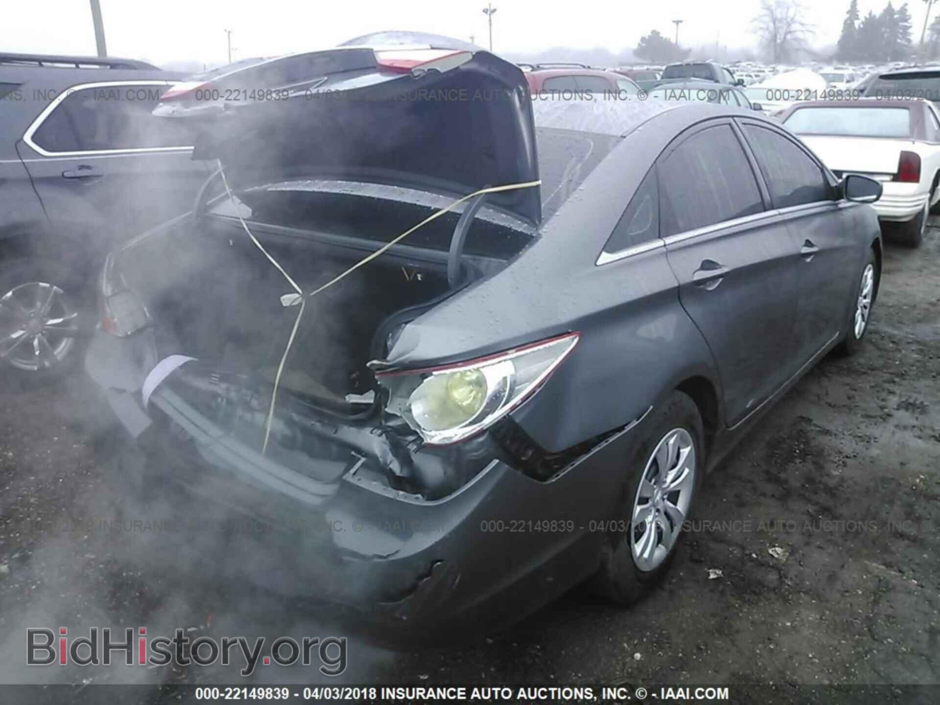 2012 Hyundai Sonata - VIN: 5NPEB4AC8CH328614 - Фото 4