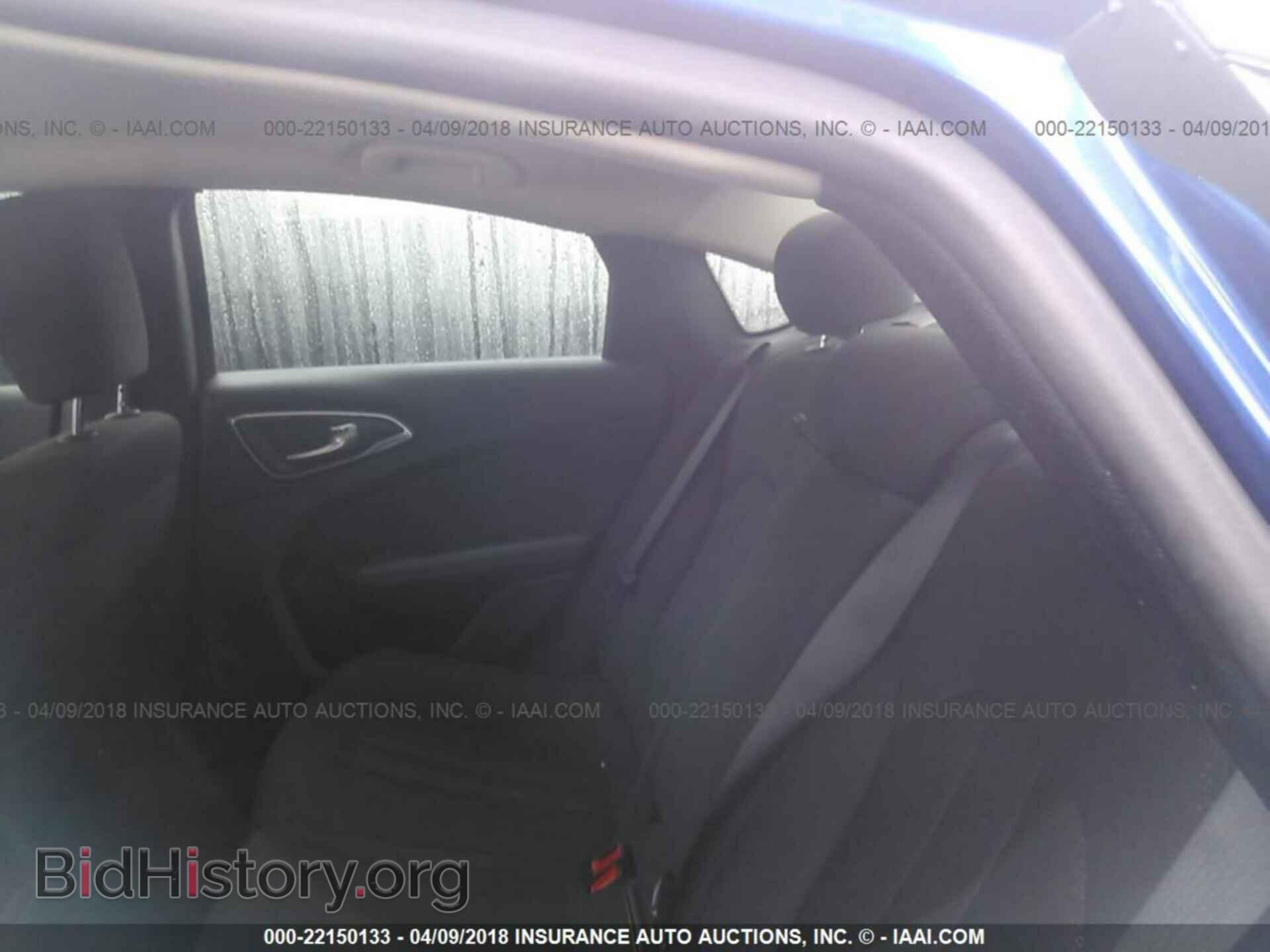 2016 Chrysler 200 - VIN: 1C3CCCAB2GN118980 - Photo 8