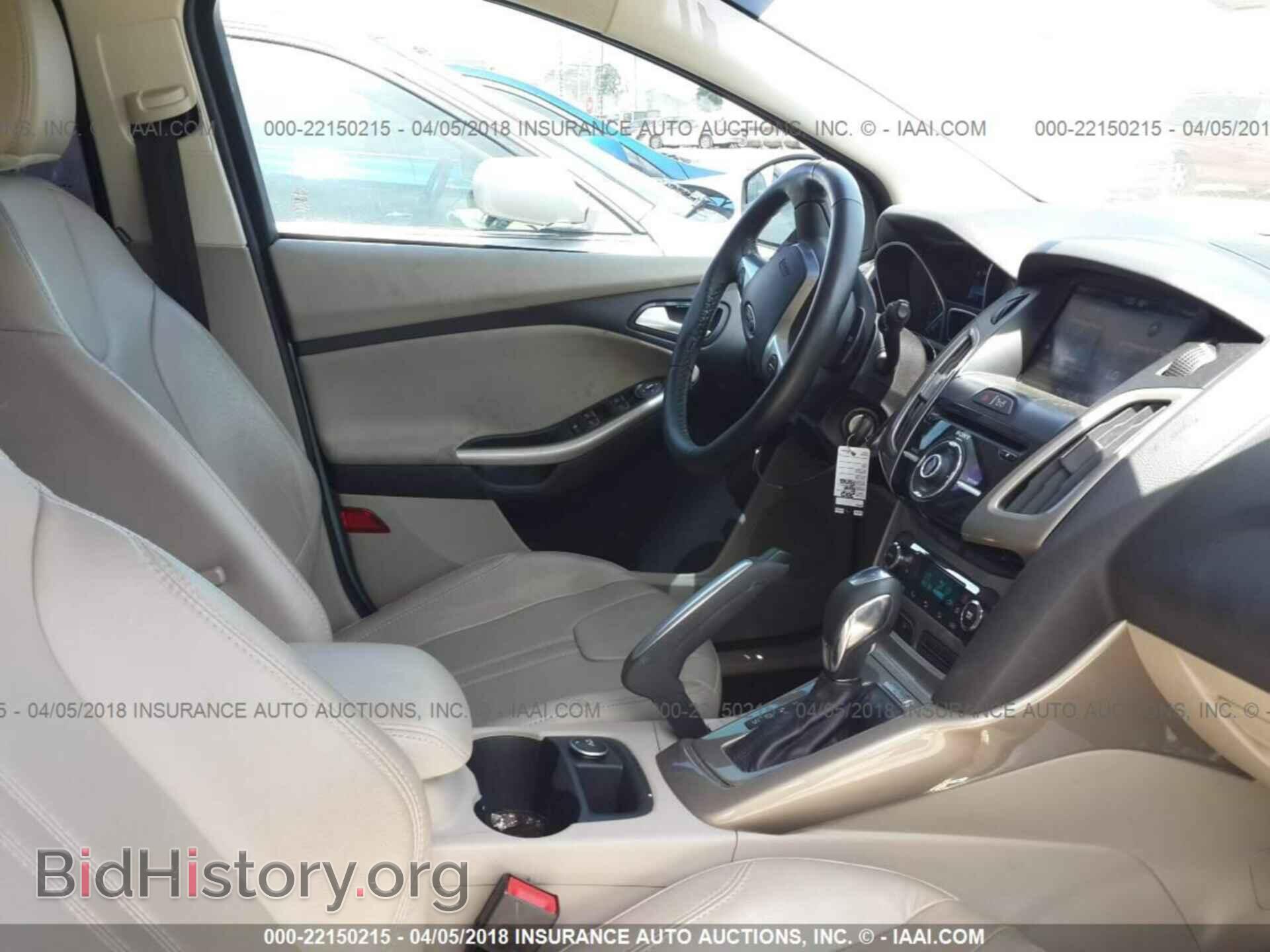 2012 Ford Focus - VIN: 1FAHP3M21CL420306 - Photo 5