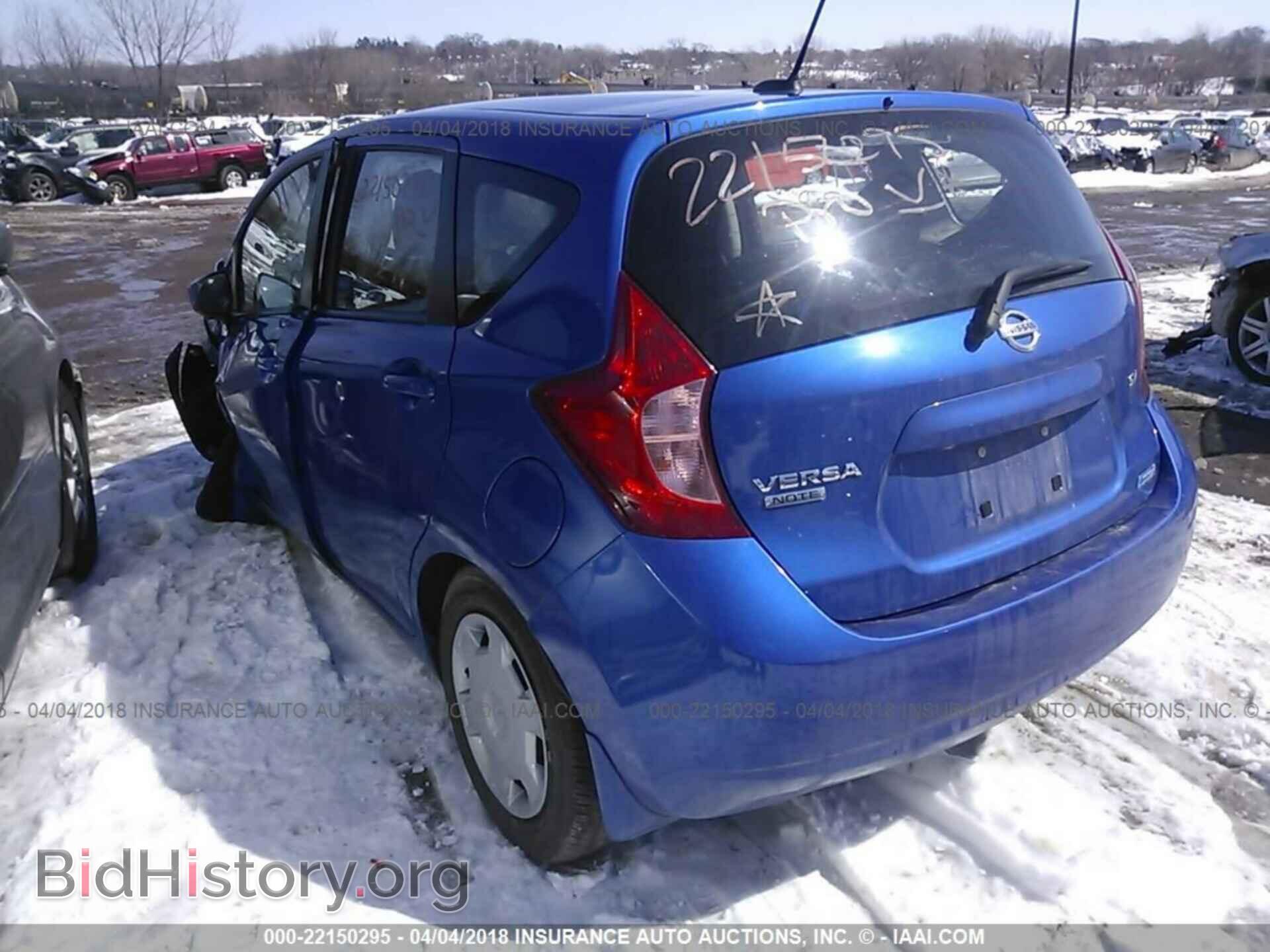 2016 Nissan Versa note - VIN: 3N1CE2CP4GL353702 - Photo 3