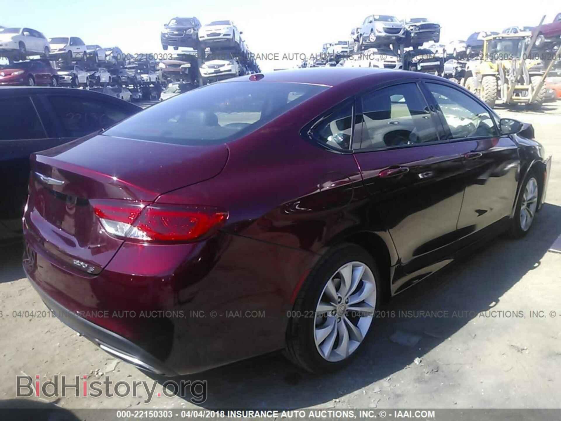 2015 Chrysler 200 - VIN: 1C3CCCBB1FN598782 - Photo 4