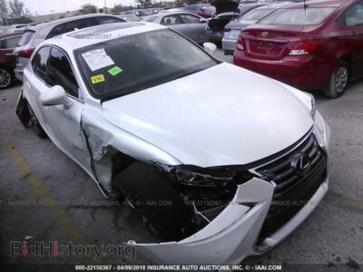 2017 Lexus IS, white — VIN JTHBA1D29H5049590, IAAI
