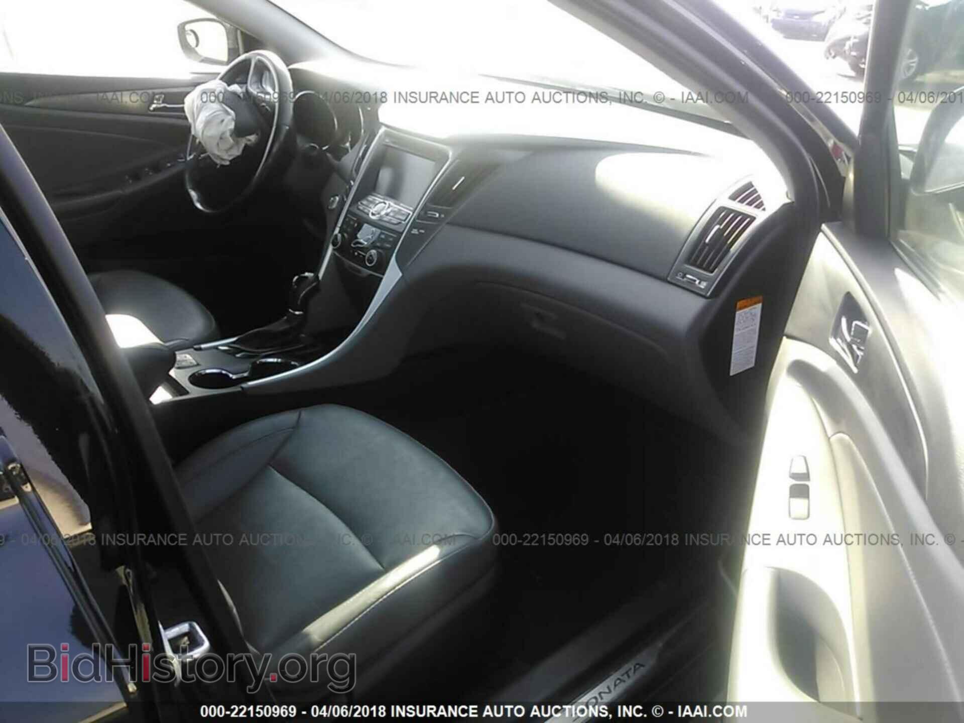 2012 Hyundai Sonata - VIN: KMHEC4A45CA047816 - Photo 5
