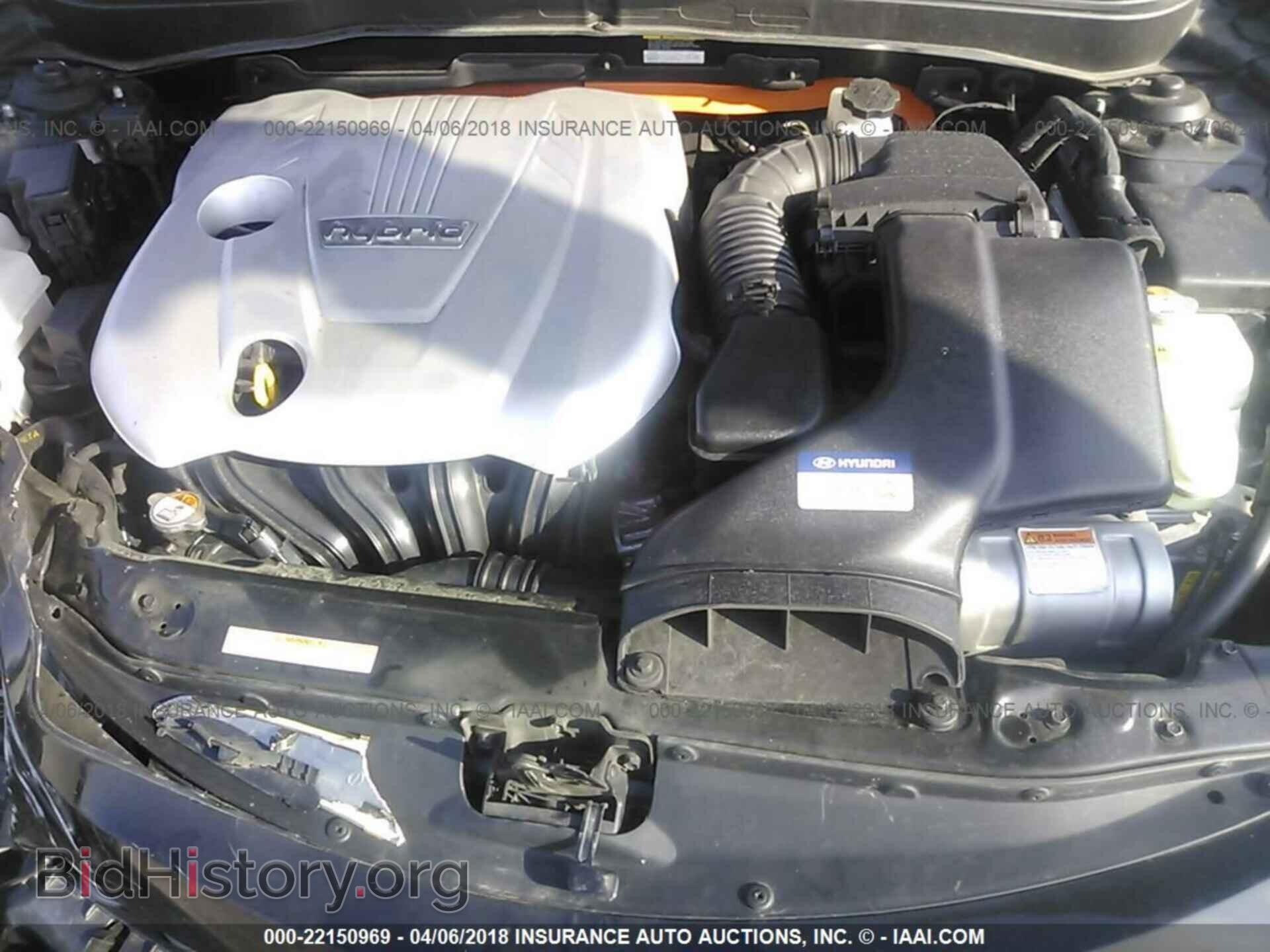 2012 Hyundai Sonata - VIN: KMHEC4A45CA047816 - Photo 10