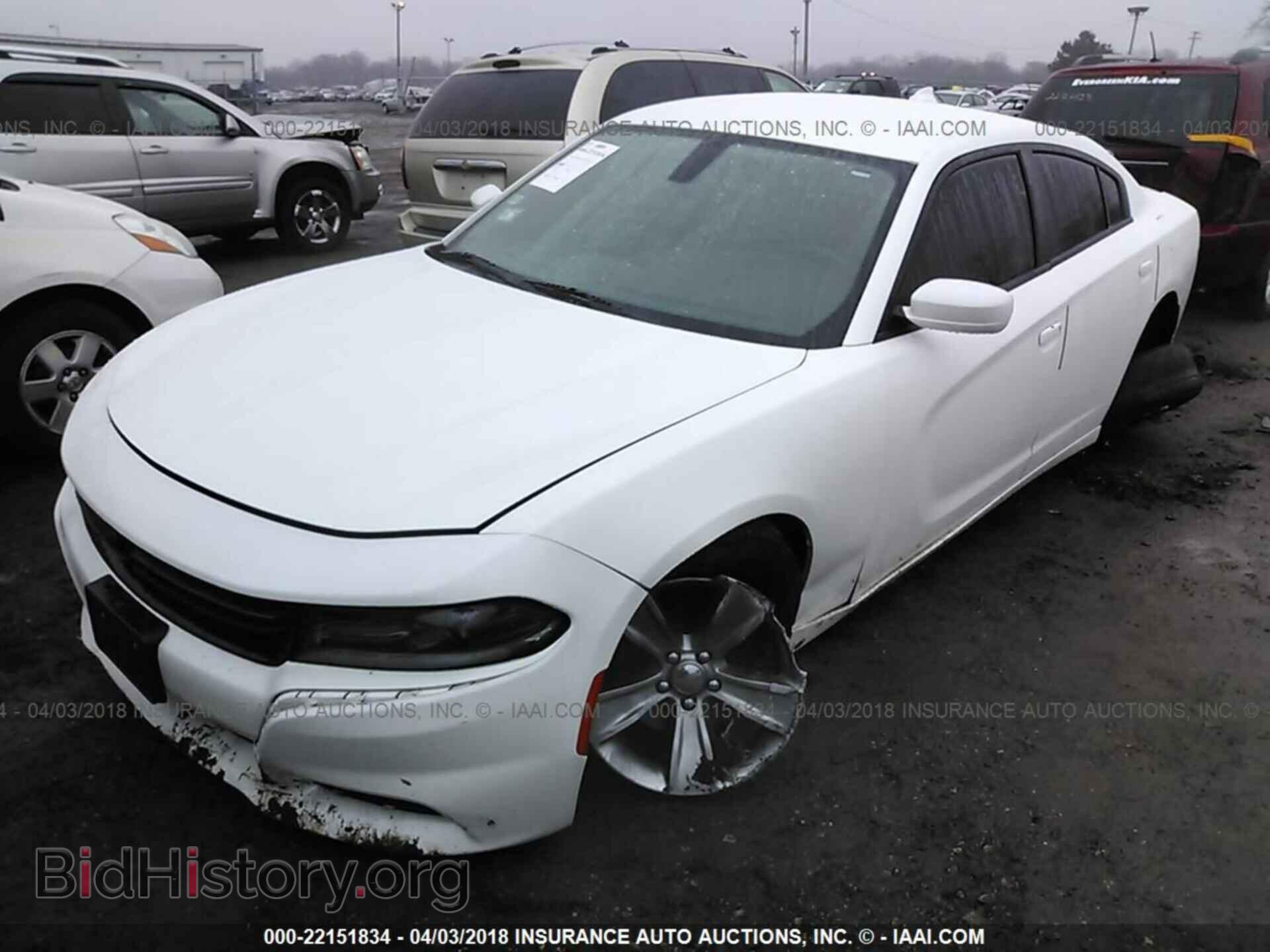 2015 Dodge Charger - VIN: 2C3CDXHG2FH824618 - Photo 2