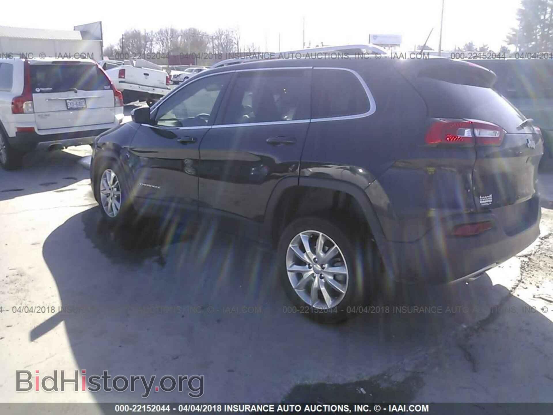 2015 Jeep Cherokee - VIN: 1C4PJLDB0FW584883 - Photo 3