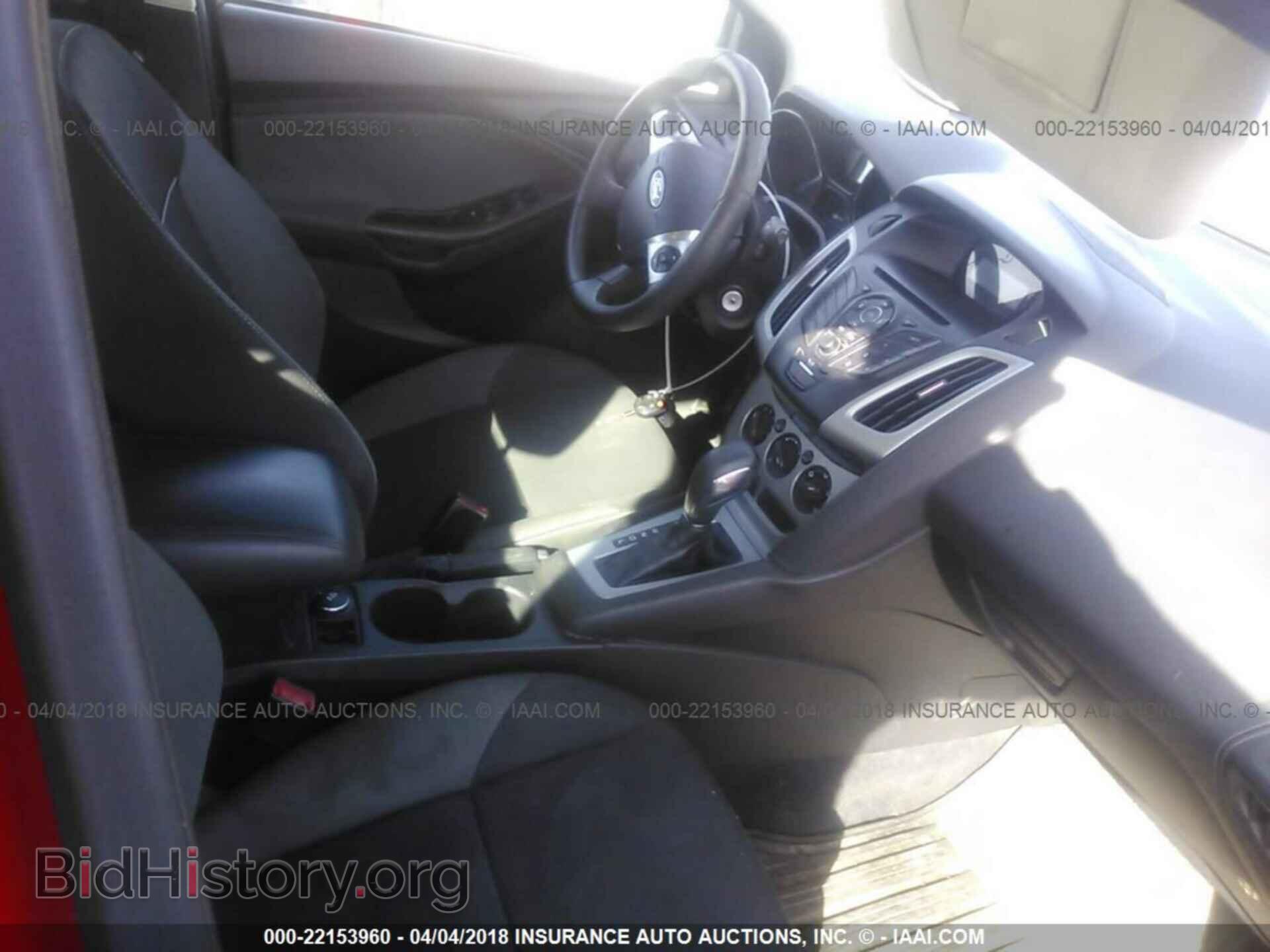 2012 Ford Focus - VIN: 1FAHP3K29CL136036 - Фото 5