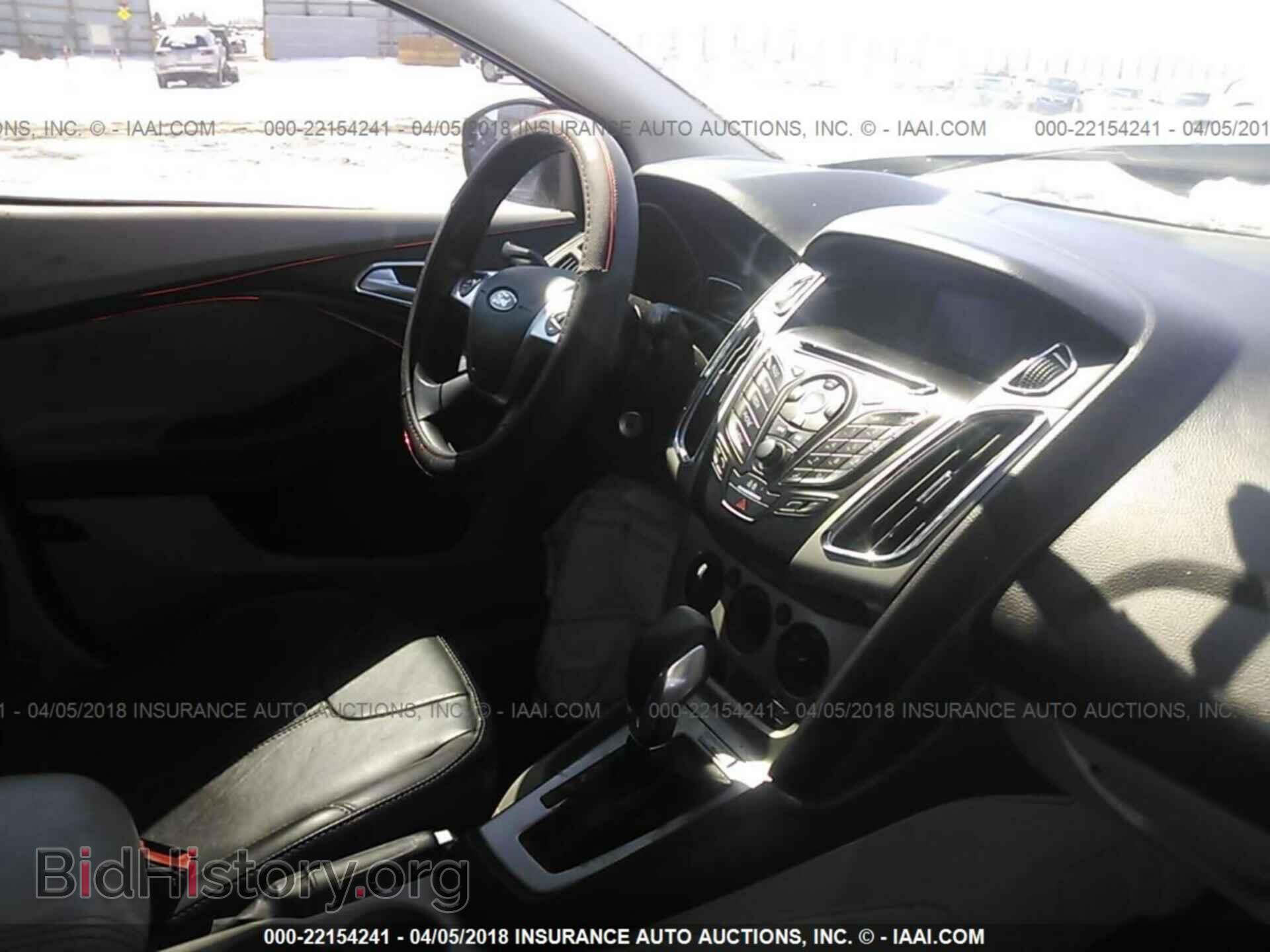2014 Ford Focus - VIN: 1FADP3F21EL207788 - Photo 5