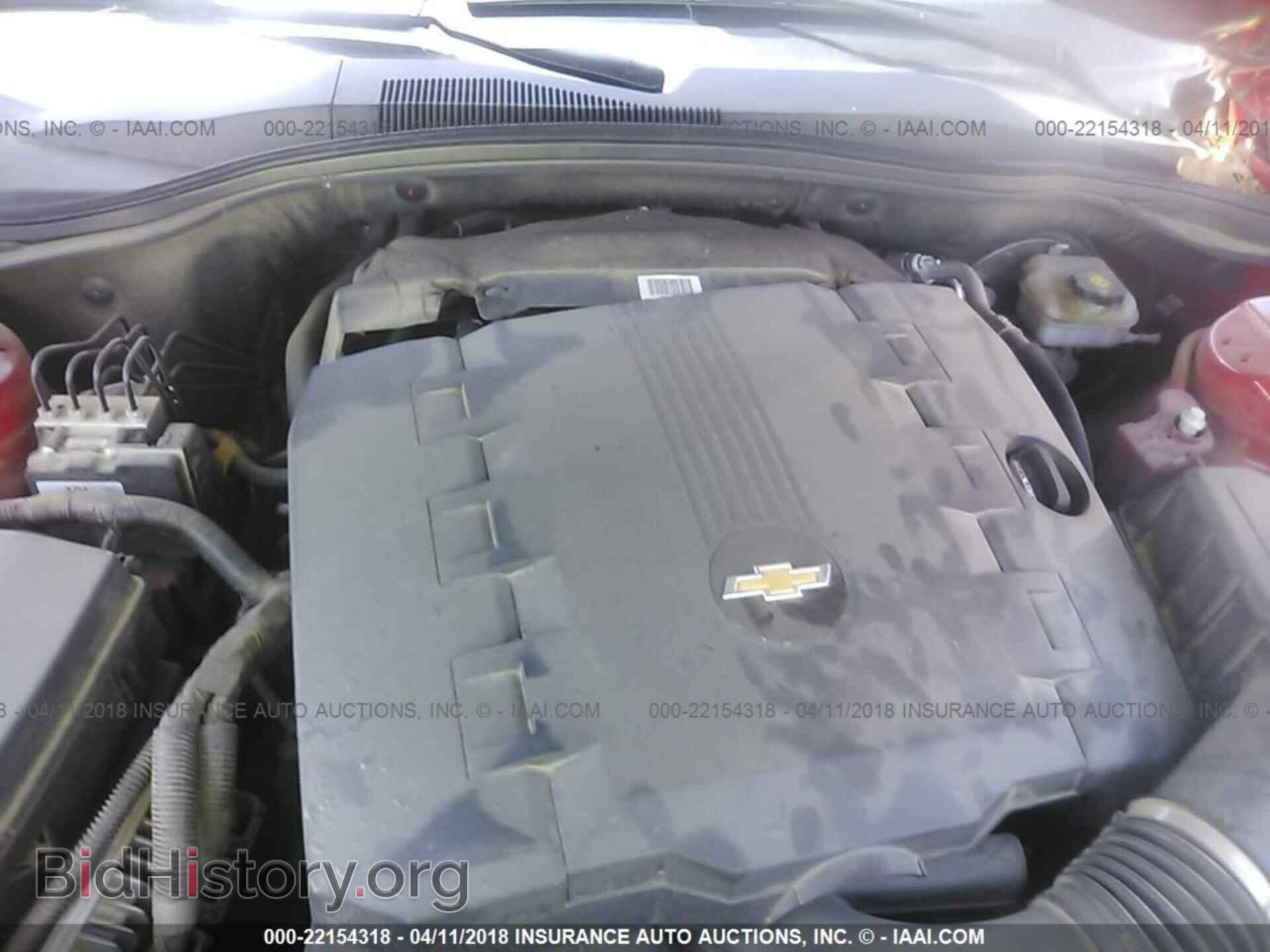 2015 Chevrolet Camaro - VIN: 2G1FB1E32F9294005 - Photo 10