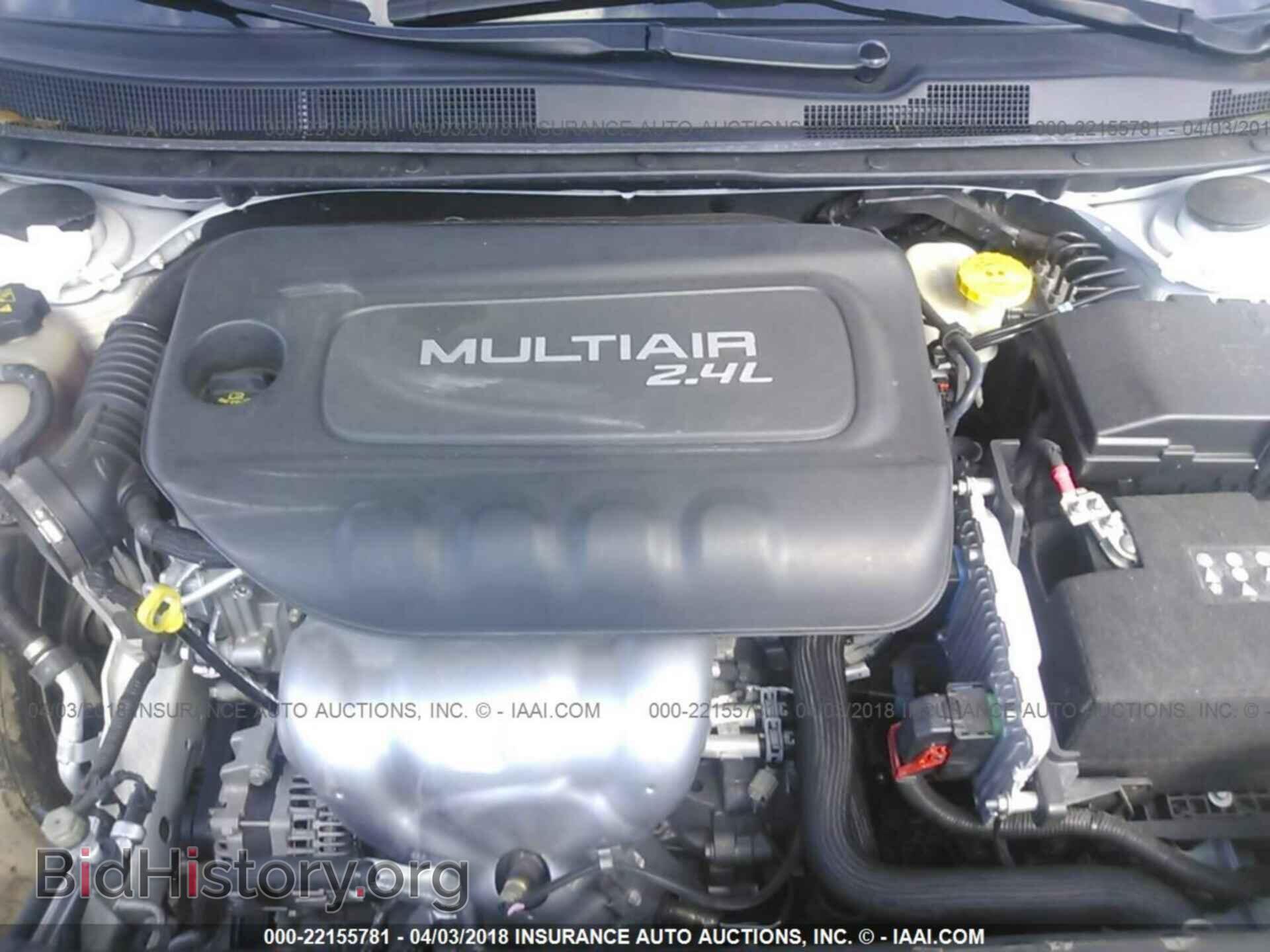 2016 Chrysler 200 - VIN: 1C3CCCAB4GN148630 - Photo 10