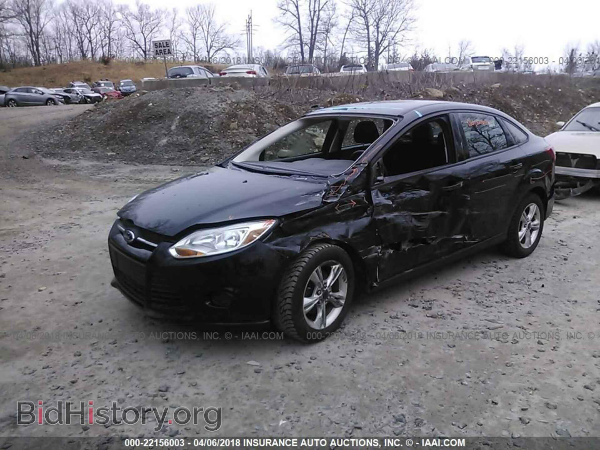 2013 Ford Focus - VIN: 1FADP3F27DL258582 - Photo 2