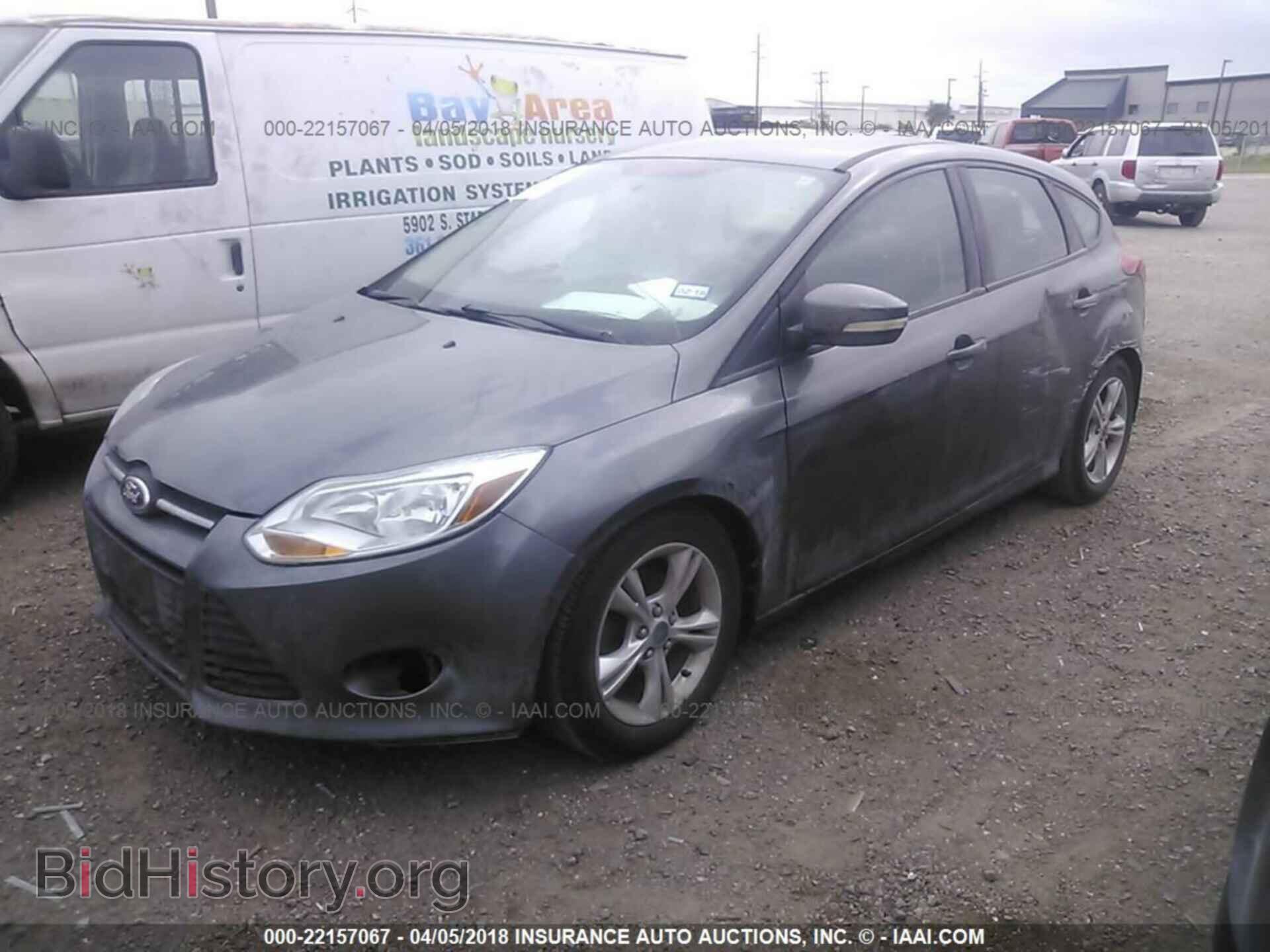 2014 Ford Focus - VIN: 1FADP3K21EL307279 - Фото 2