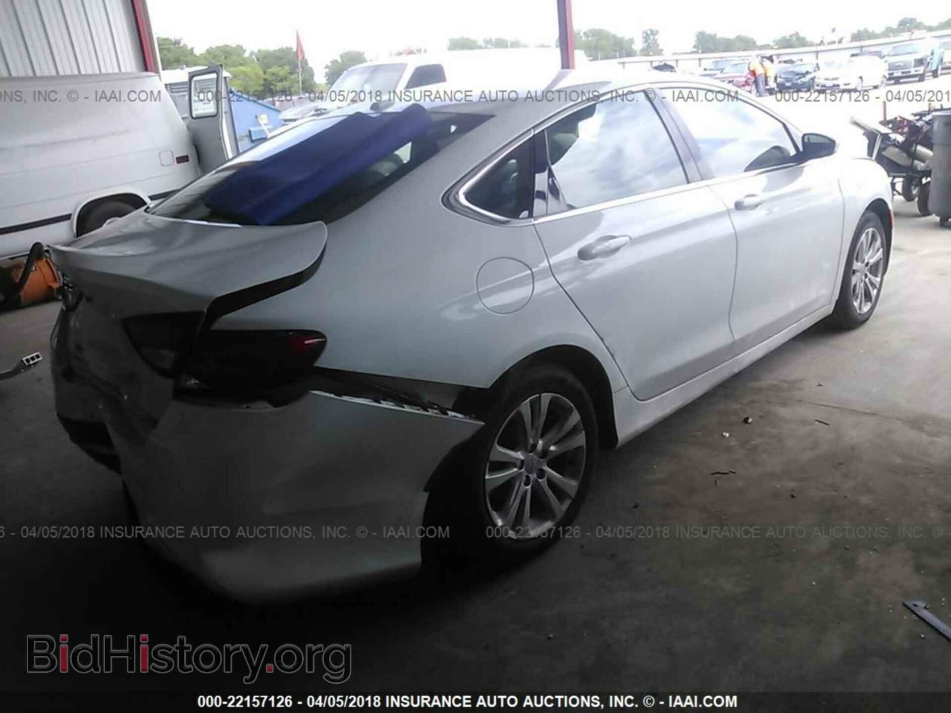 2015 Chrysler 200 - VIN: 1C3CCCAB5FN743467 - Фото 4