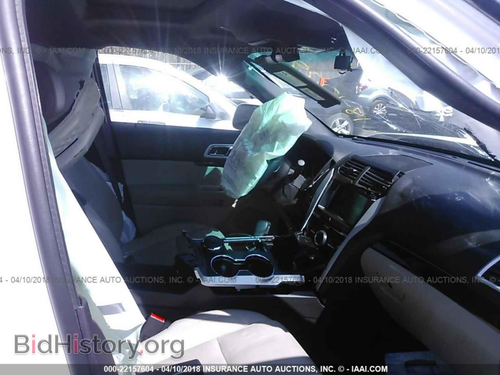 2015 Ford Explorer - VIN: 1FM5K8F82FGB06182 - Photo 5