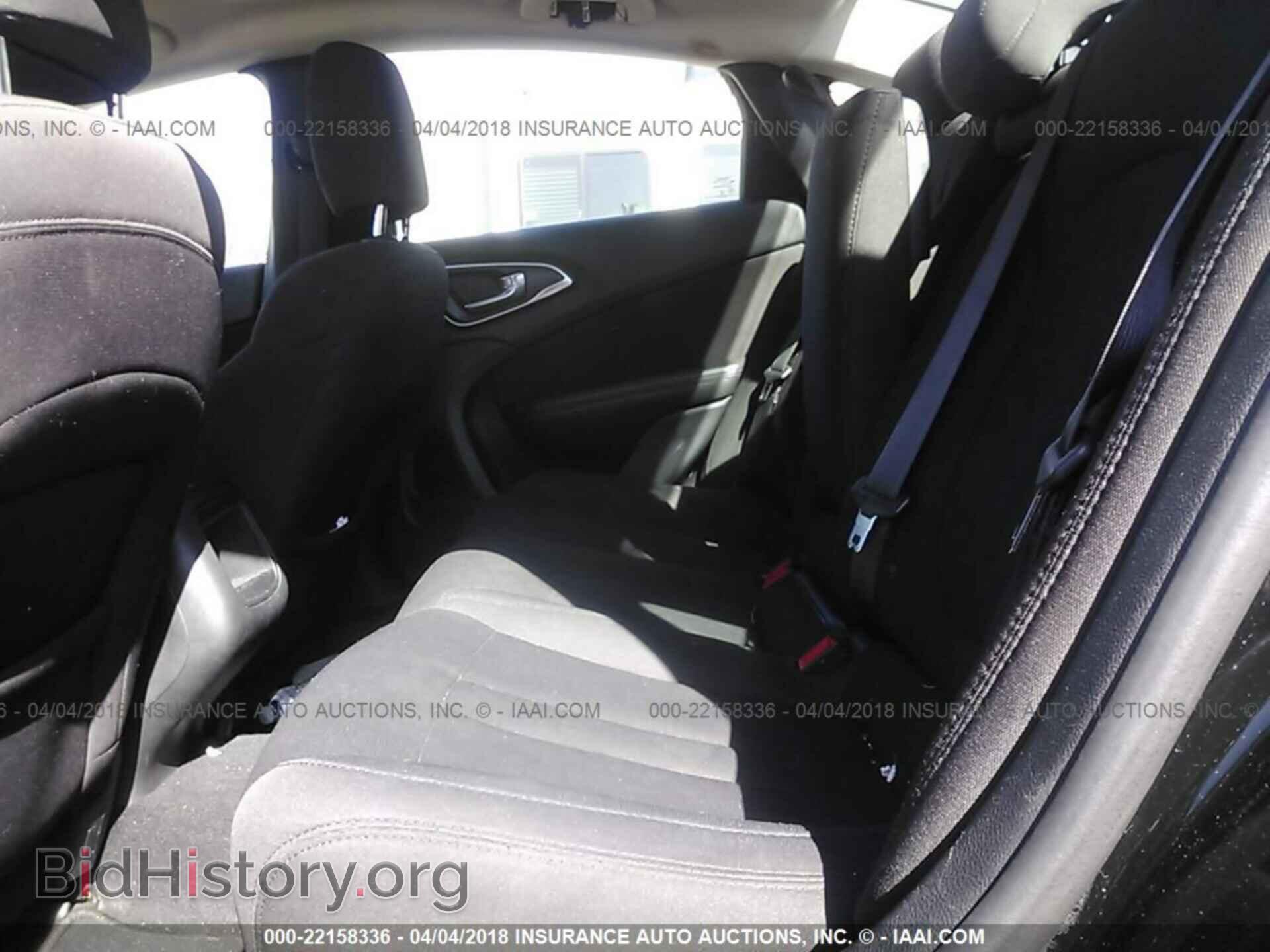 2015 Chrysler 200 - VIN: 1C3CCCAB5FN726295 - Фото 8