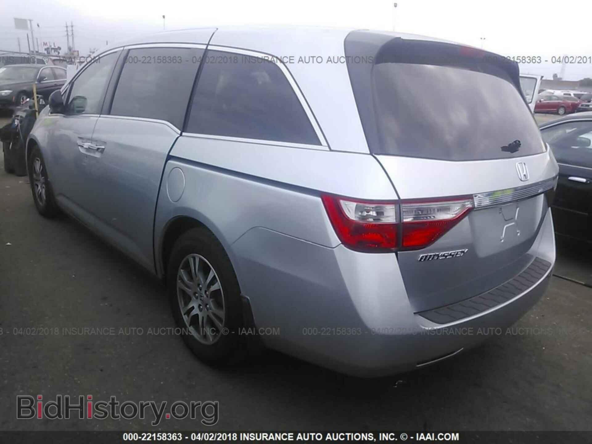 2012 Honda Odyssey - VIN: 5FNRL5H47CB063203 - Фото 3