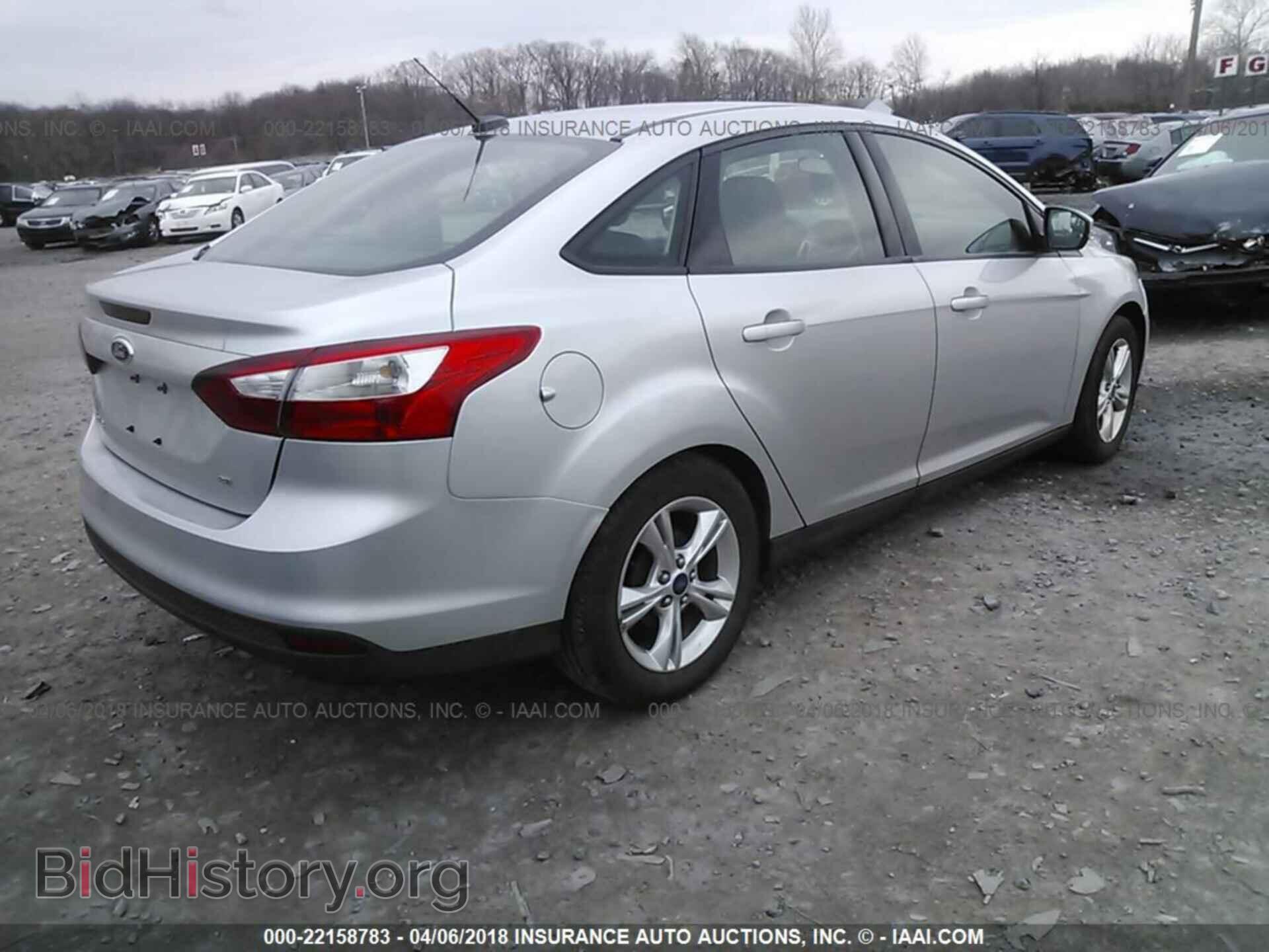 2014 Ford Focus - VIN: 1FADP3F21EL126001 - Фото 4