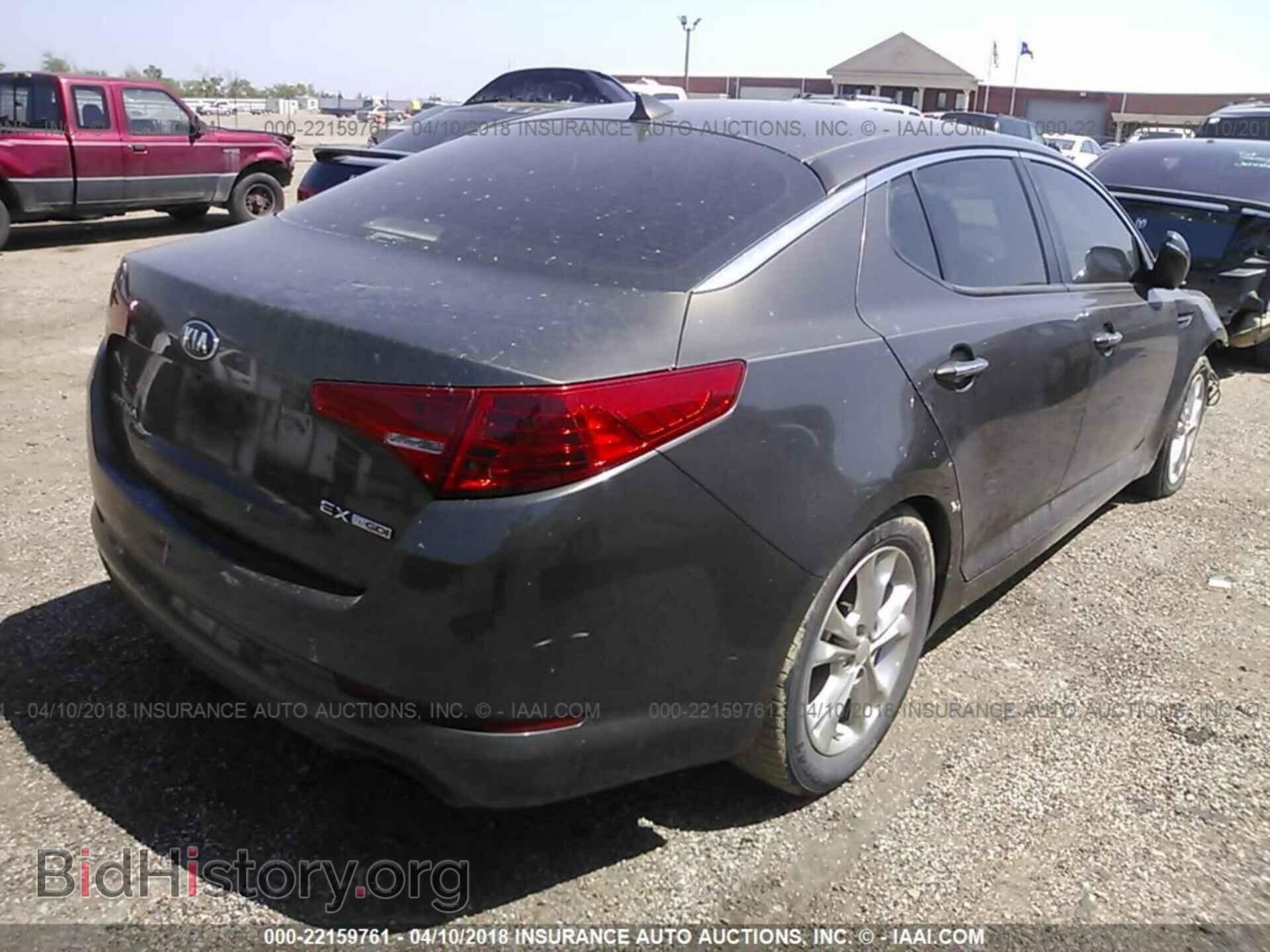 2013 Kia Optima - VIN: 5XXGN4A71DG111440 - Photo 4