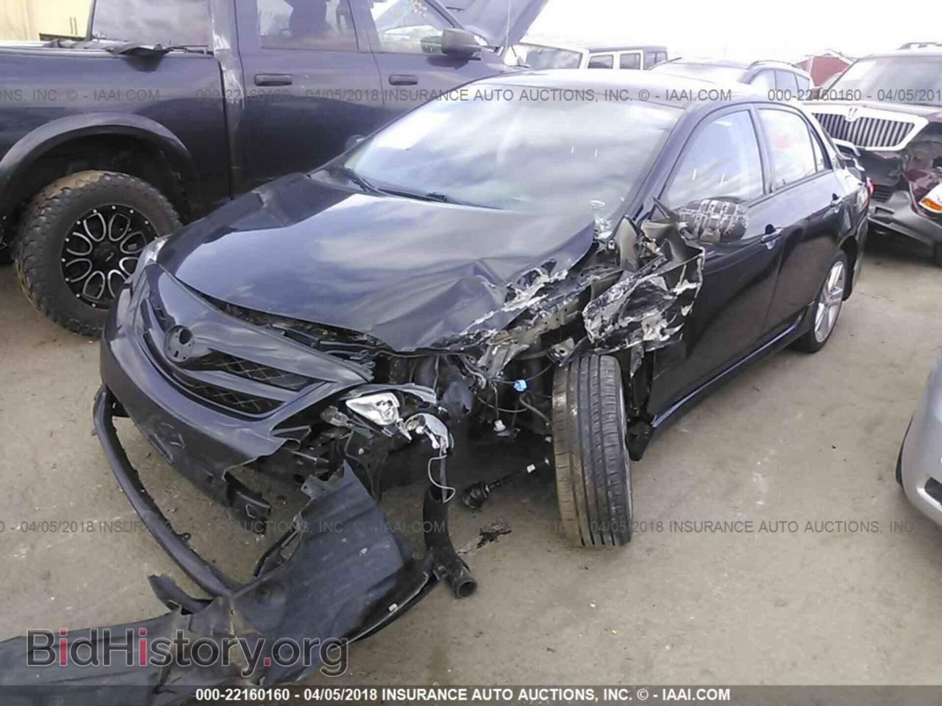2013 Toyota Corolla - VIN: 2T1BU4EE6DC924804 - Photo 2