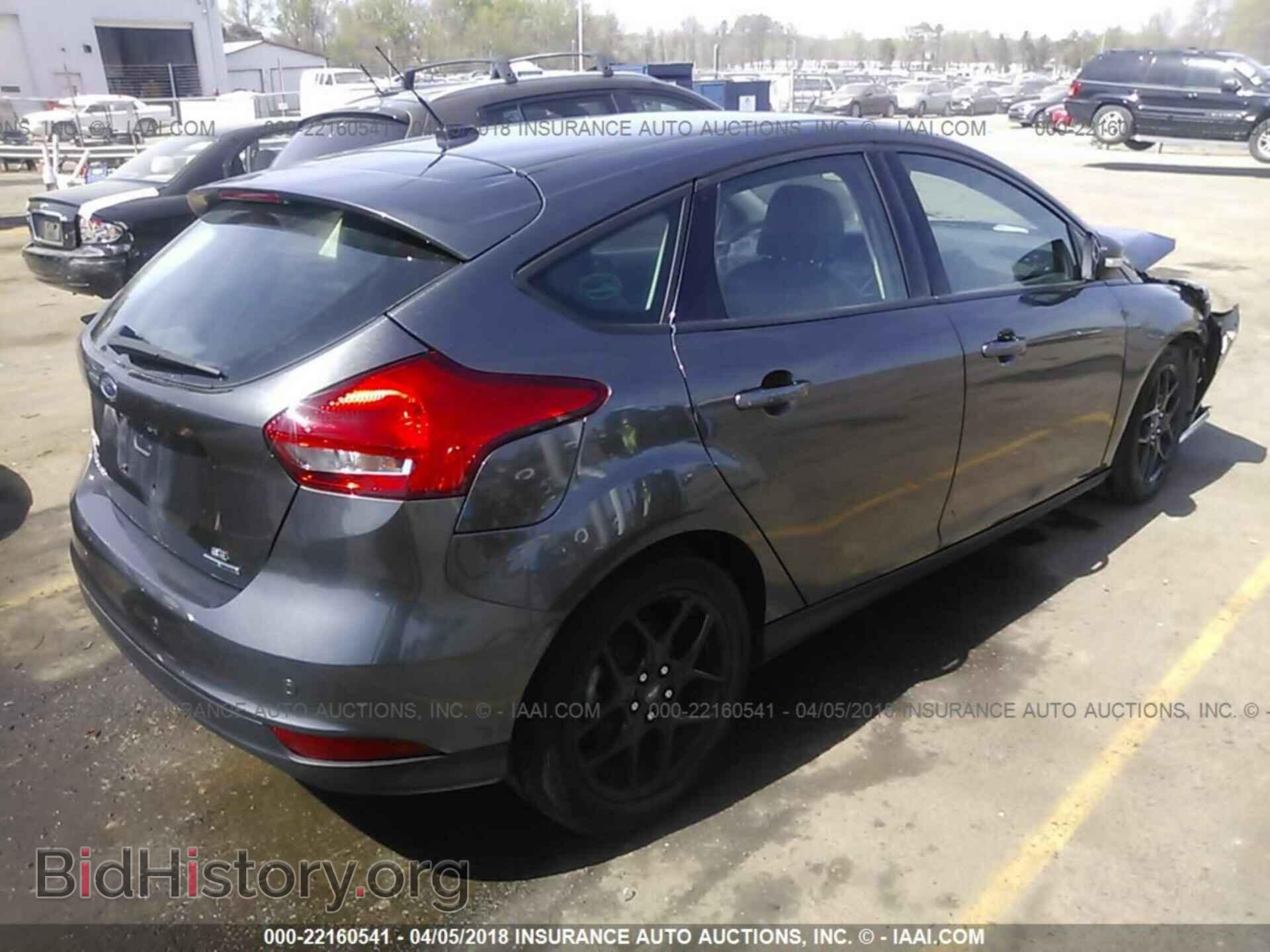 2016 Ford Focus - VIN: 1FADP3K21GL329981 - Фото 4