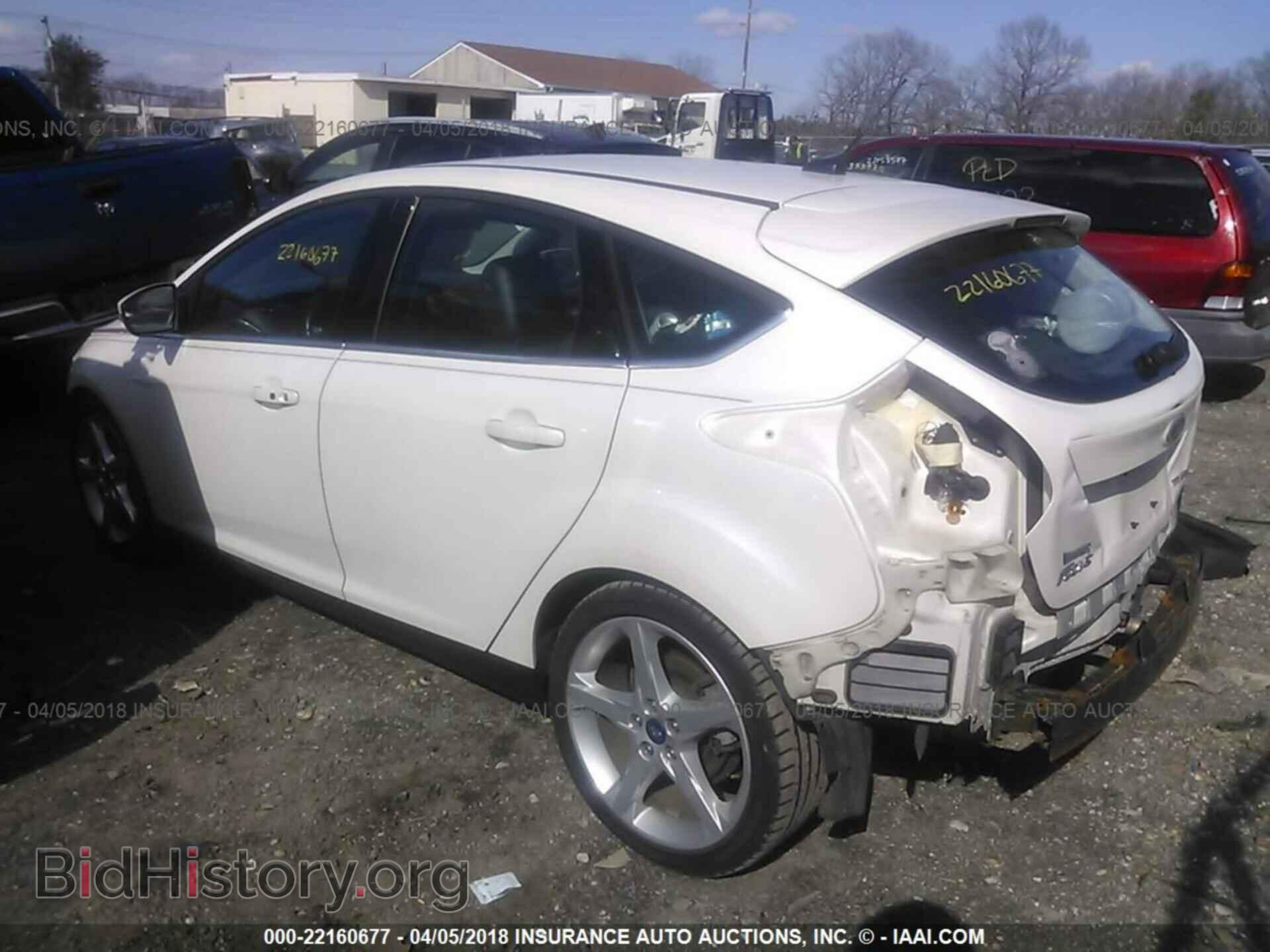 2013 Ford Focus - VIN: 1FADP3N29DL161899 - Фото 3