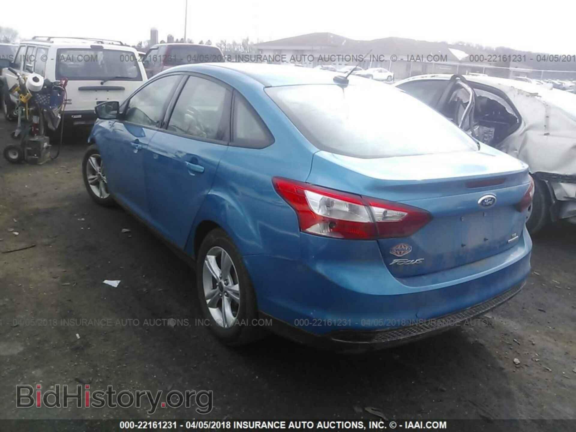 2014 Ford Focus - VIN: 1FADP3F25EL105149 - Фото 3