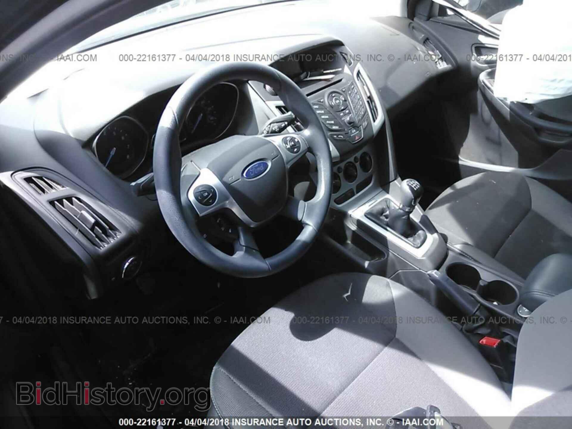 2014 Ford Focus - VIN: 1FADP3K27EL197175 - Photo 5