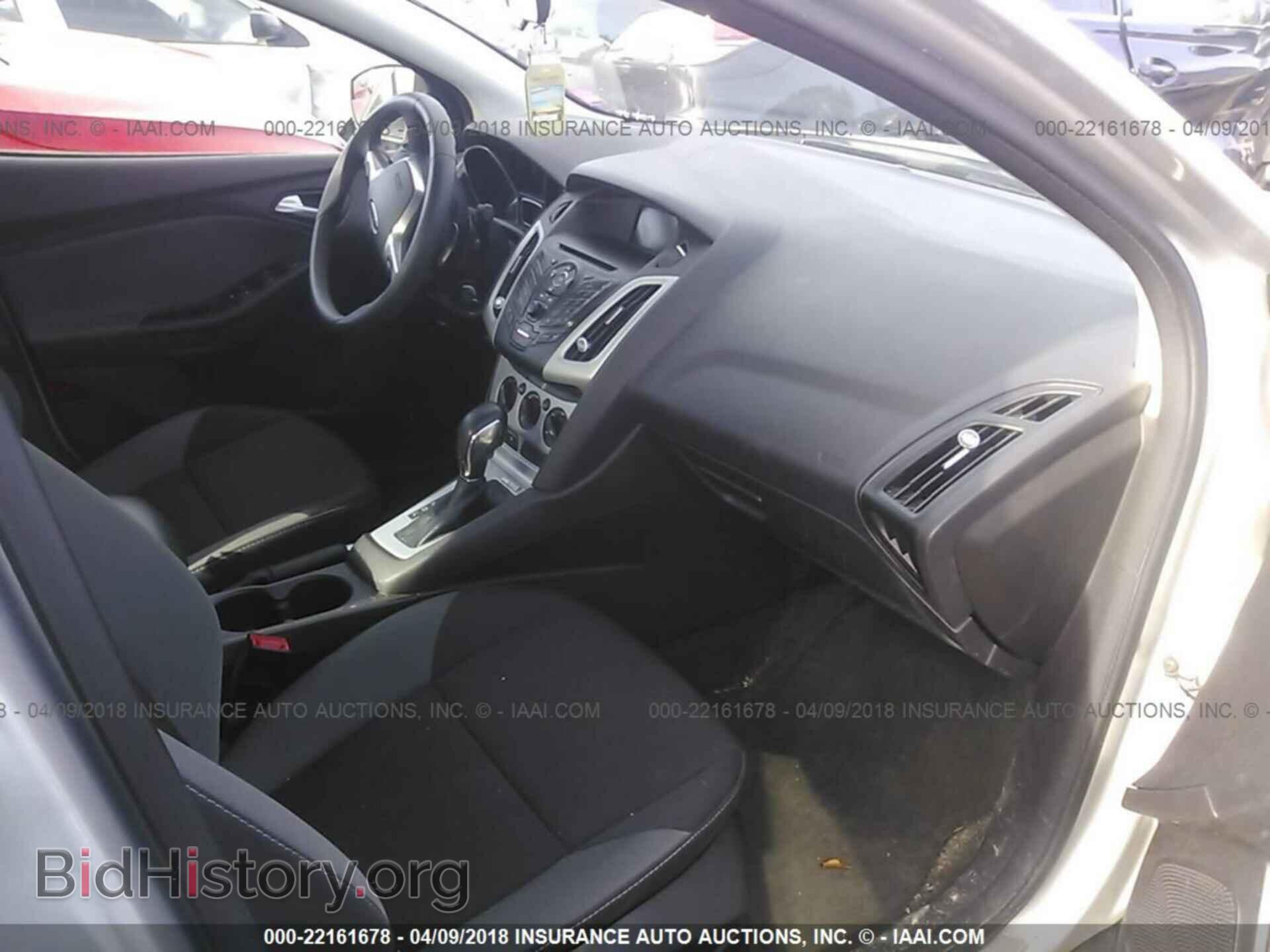 2013 Ford Focus - VIN: 1FADP3F20DL166617 - Photo 5