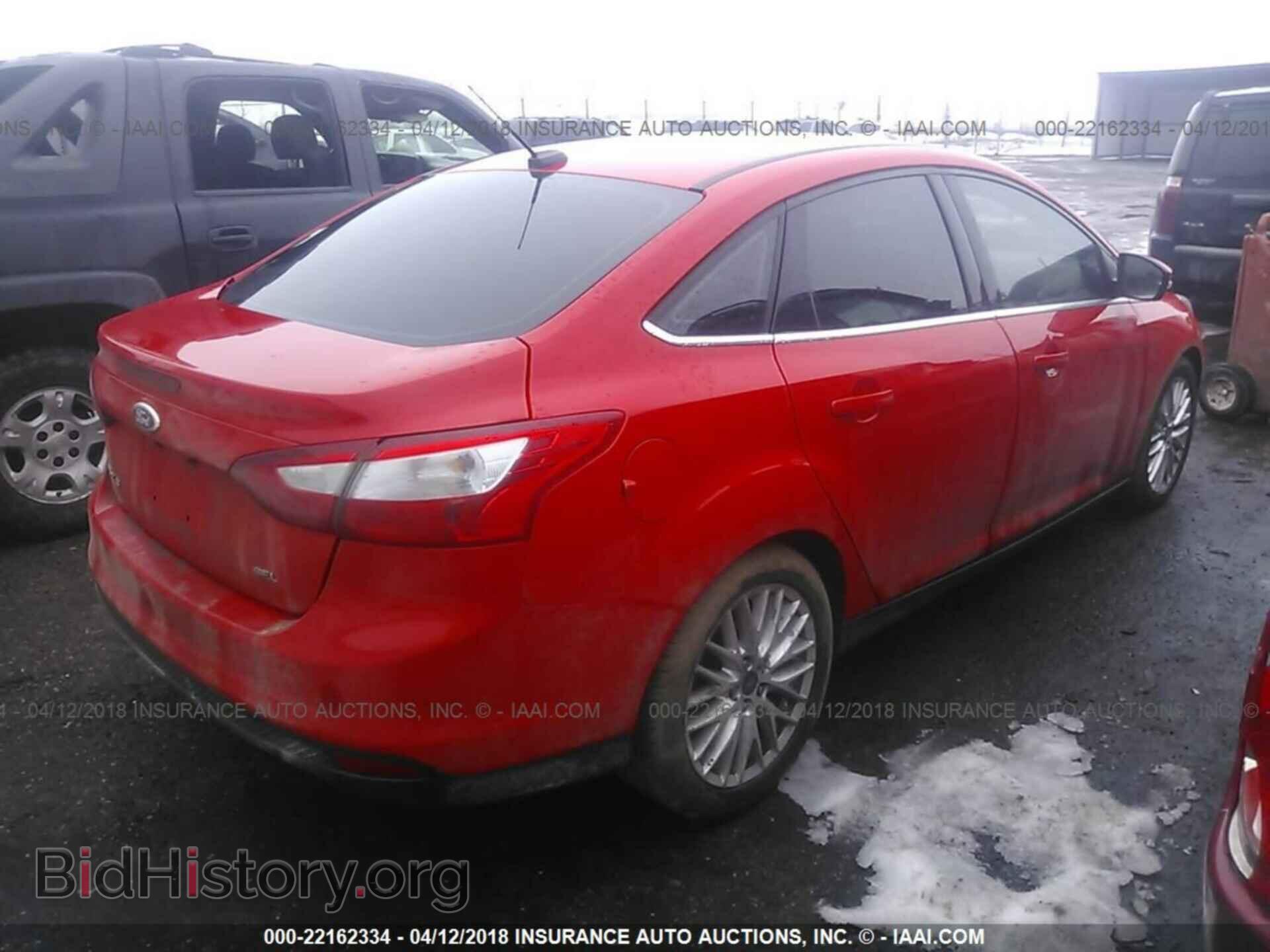 2012 Ford Focus - VIN: 1FAHP3H20CL120590 - Фото 4
