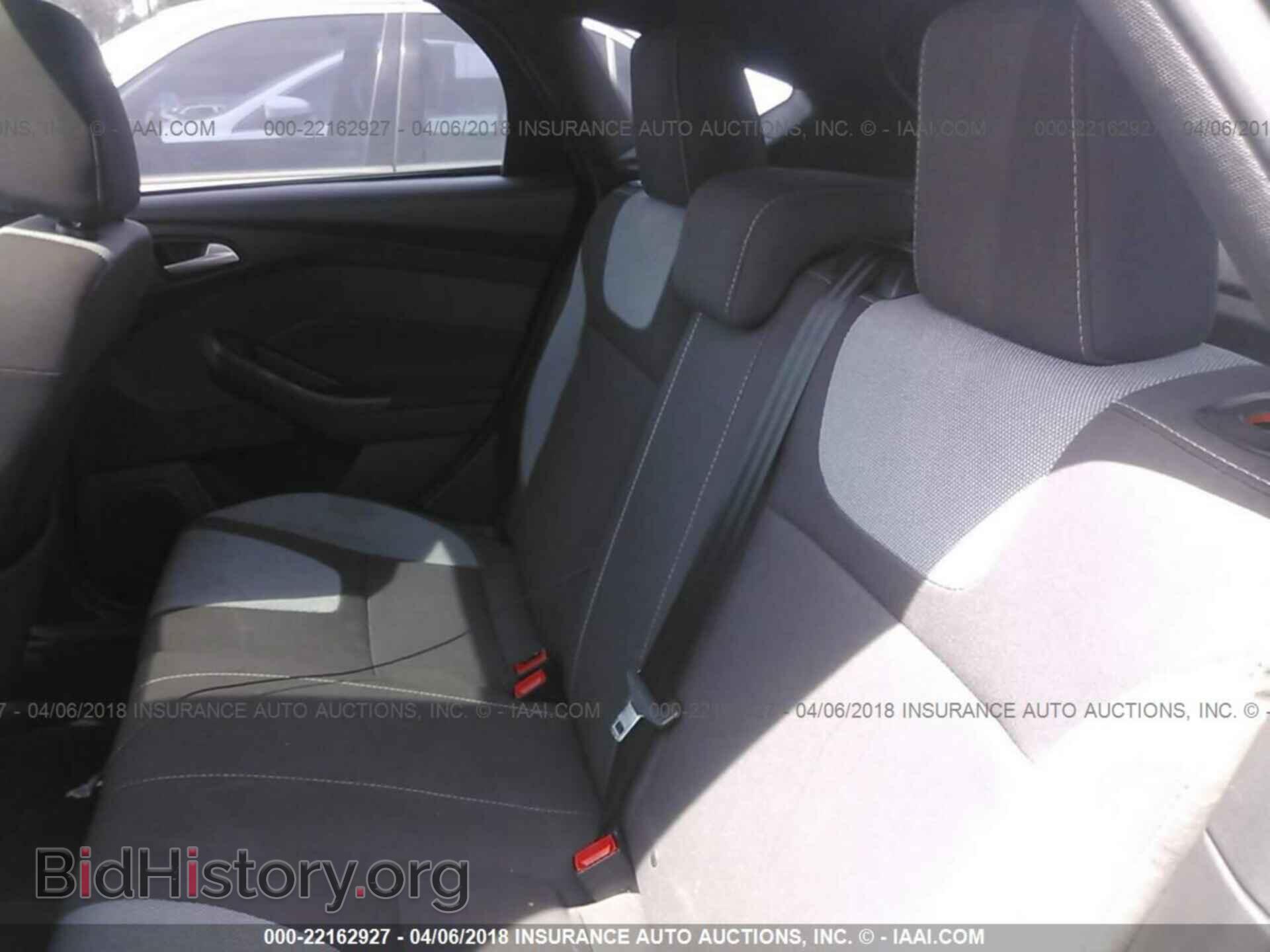 2014 Ford Focus - VIN: 1FADP3L94EL312018 - Photo 8