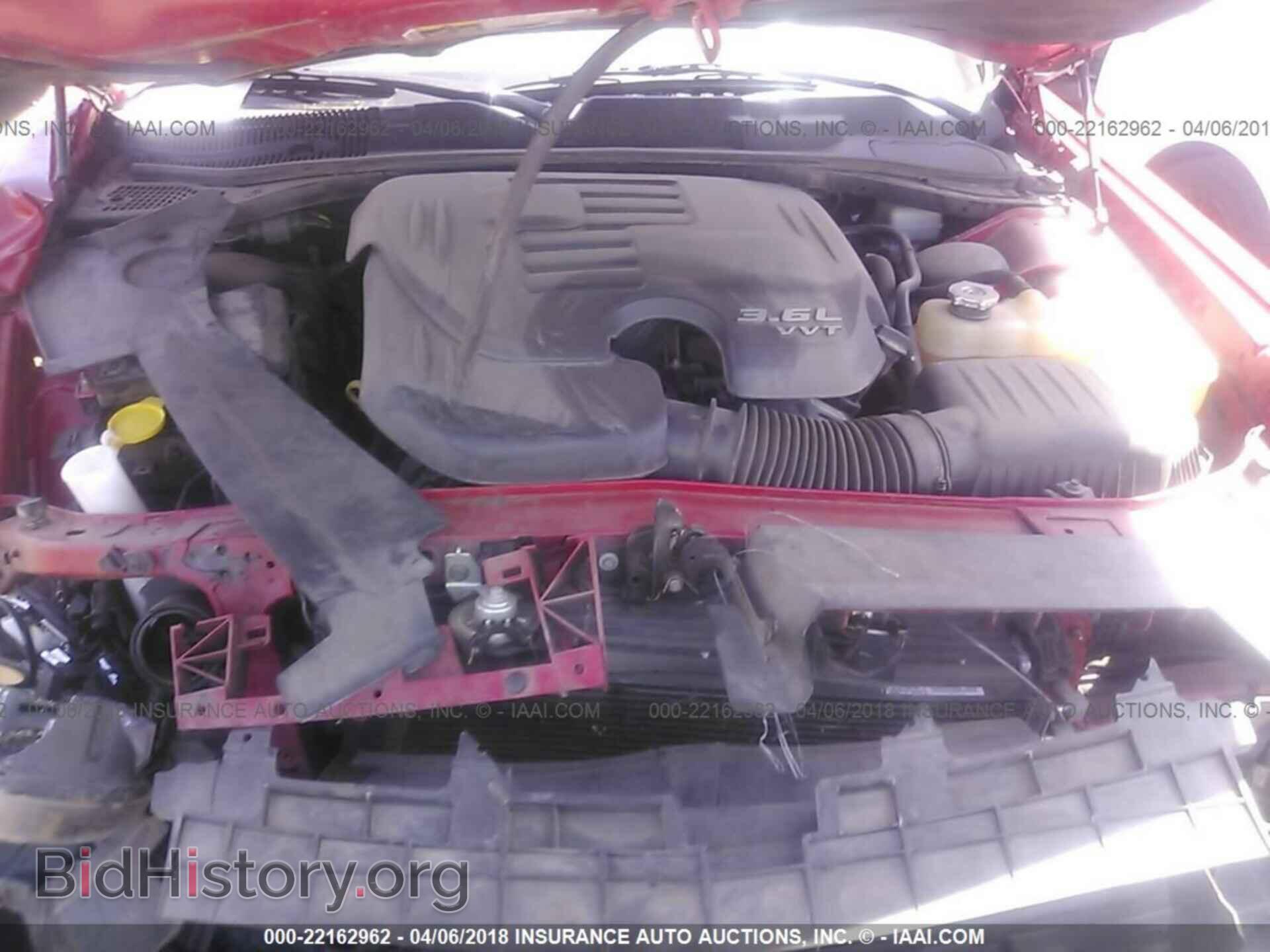 2015 Dodge Challenger - VIN: 2C3CDZAG7FH819601 - Photo 10