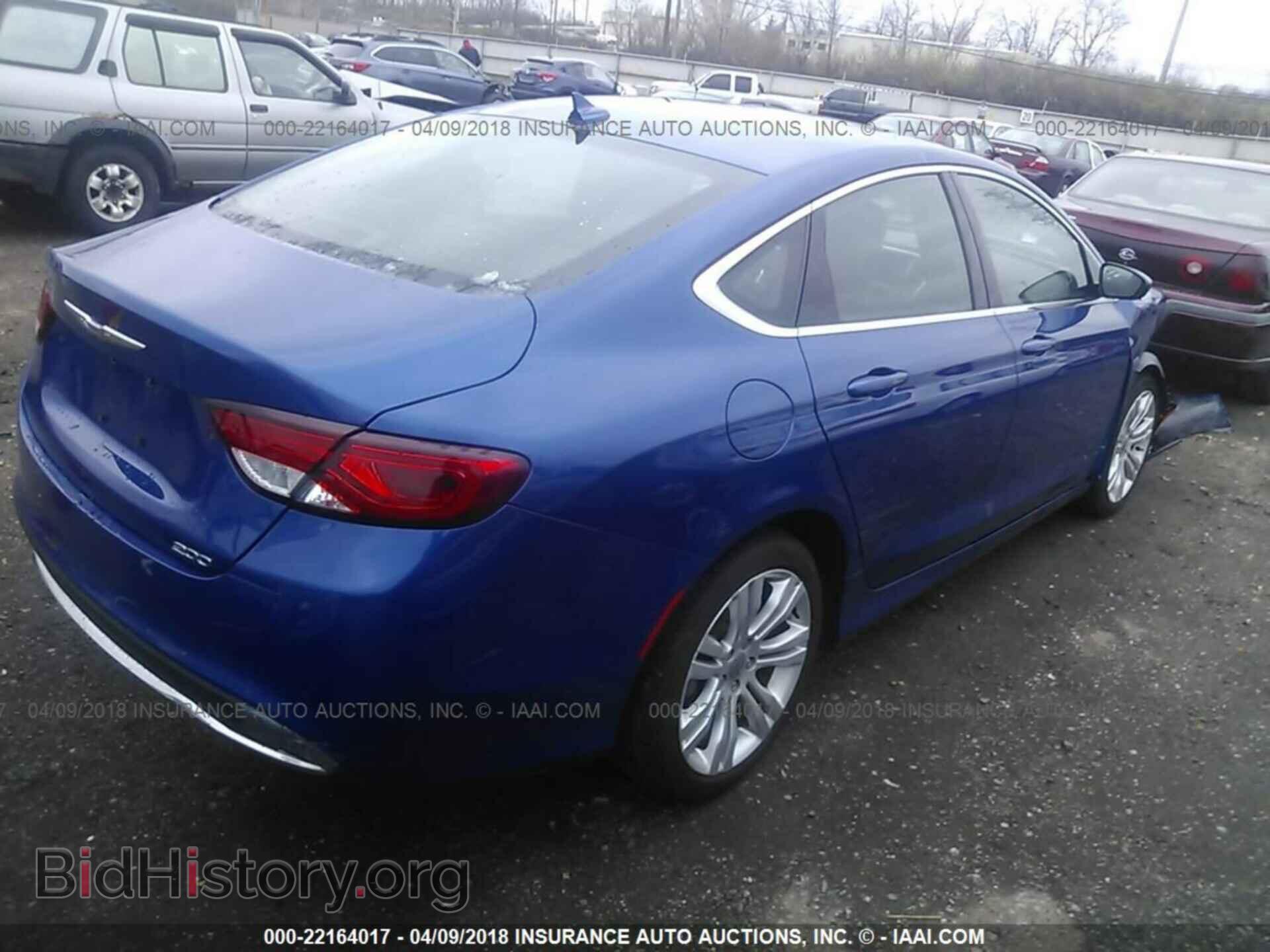 2016 Chrysler 200 - VIN: 1C3CCCAB2GN146522 - Photo 4